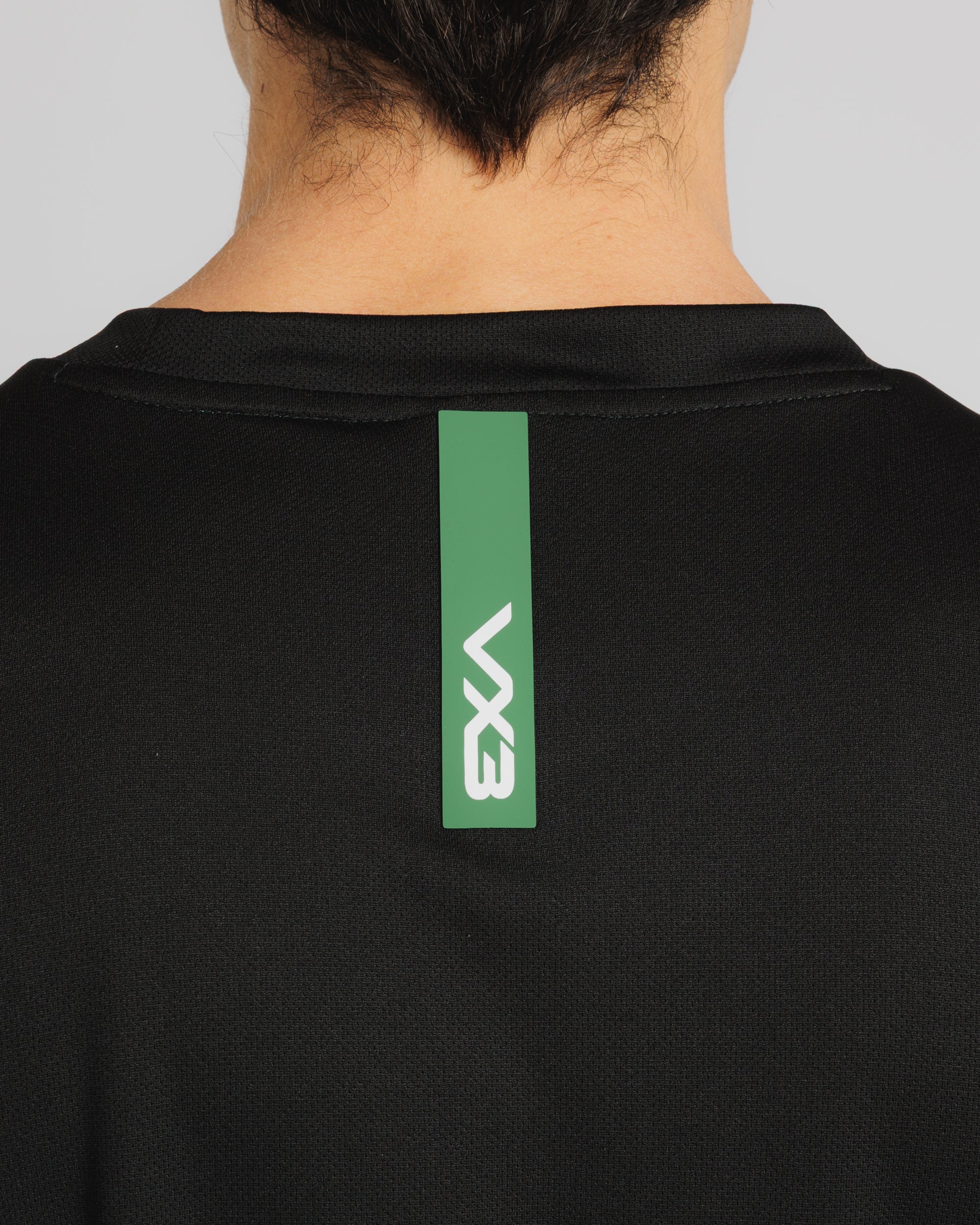 Fortis Tee Black/Emerald