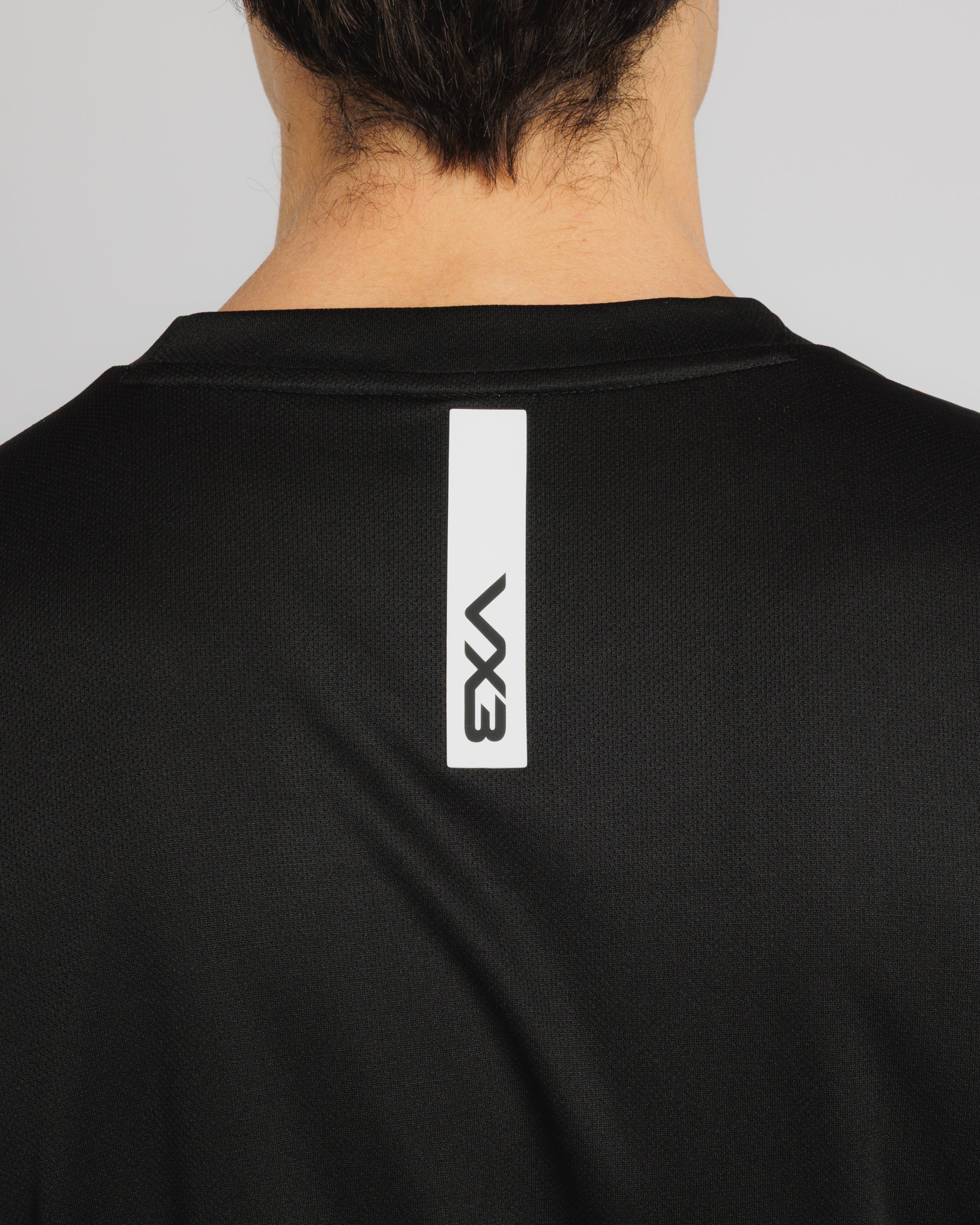 Fortis Tee Black/White