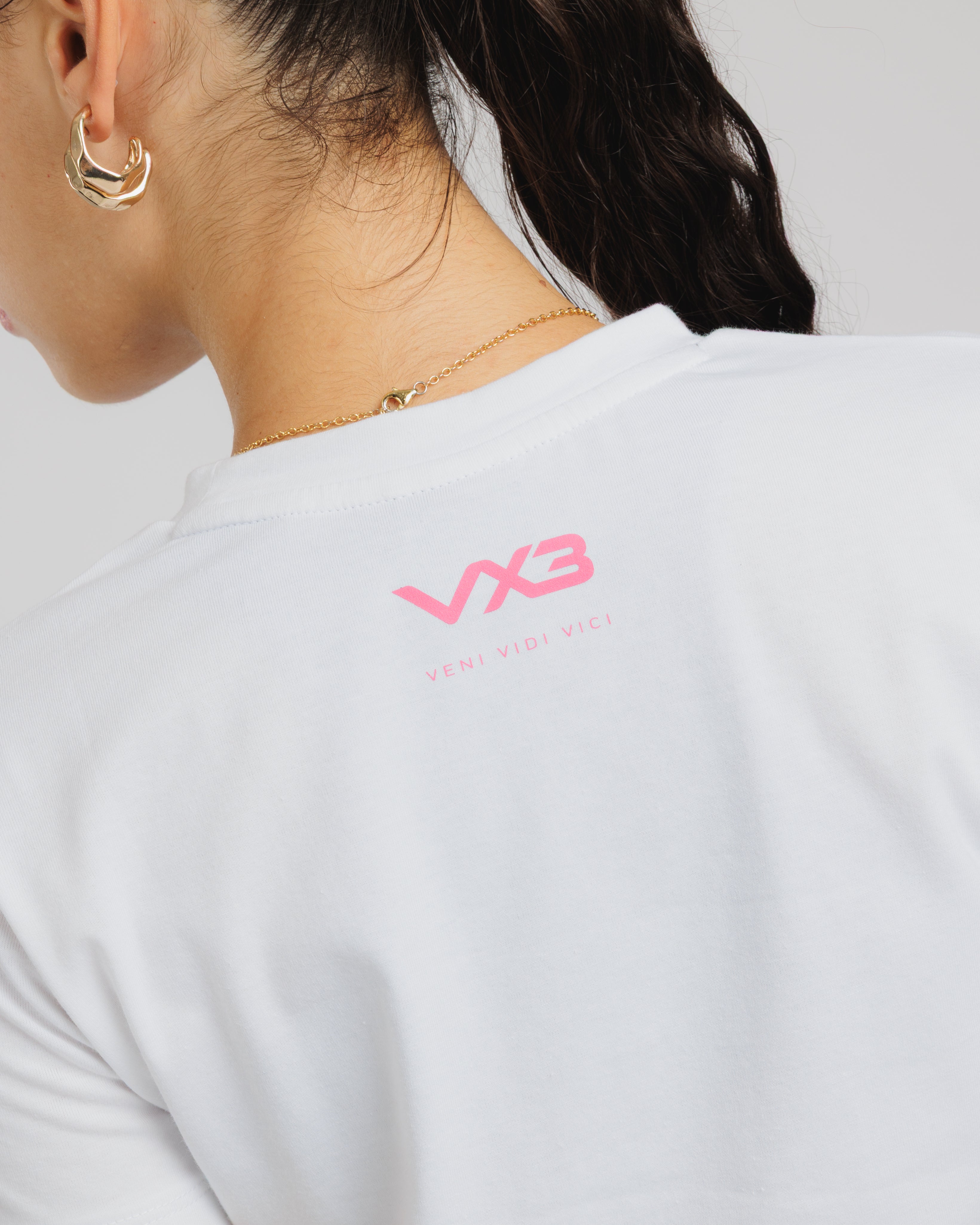Conquer Ladies Tee White/Hot Pink