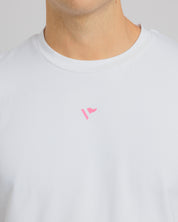 Conquer Tee White/Hot Pink
