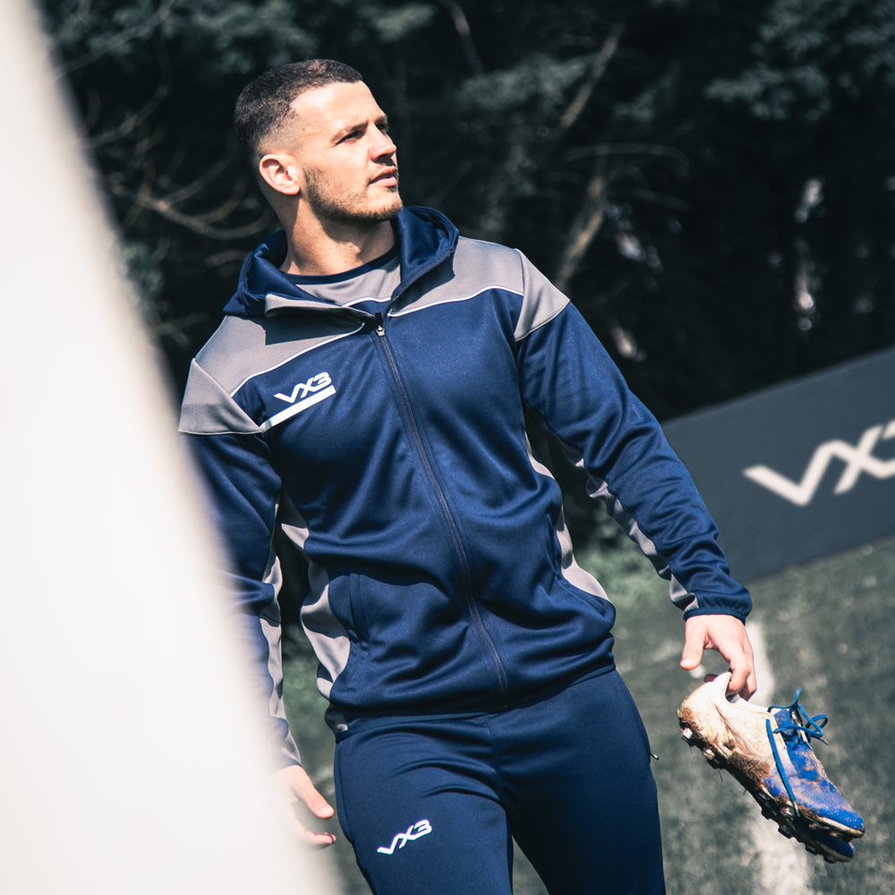 FOOTBALL TEAMWEAR