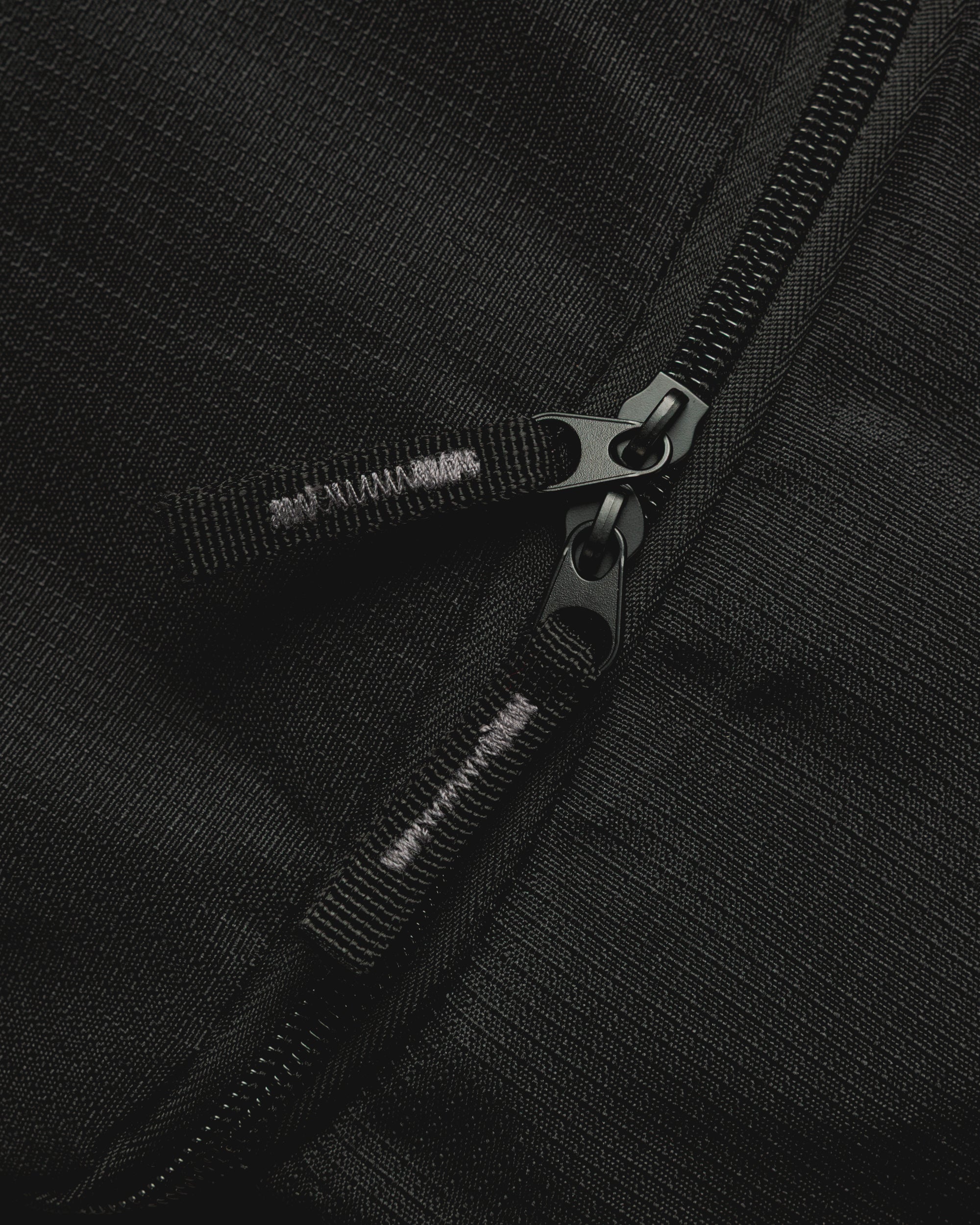 Performance Kit Bag Black/Dark Grey