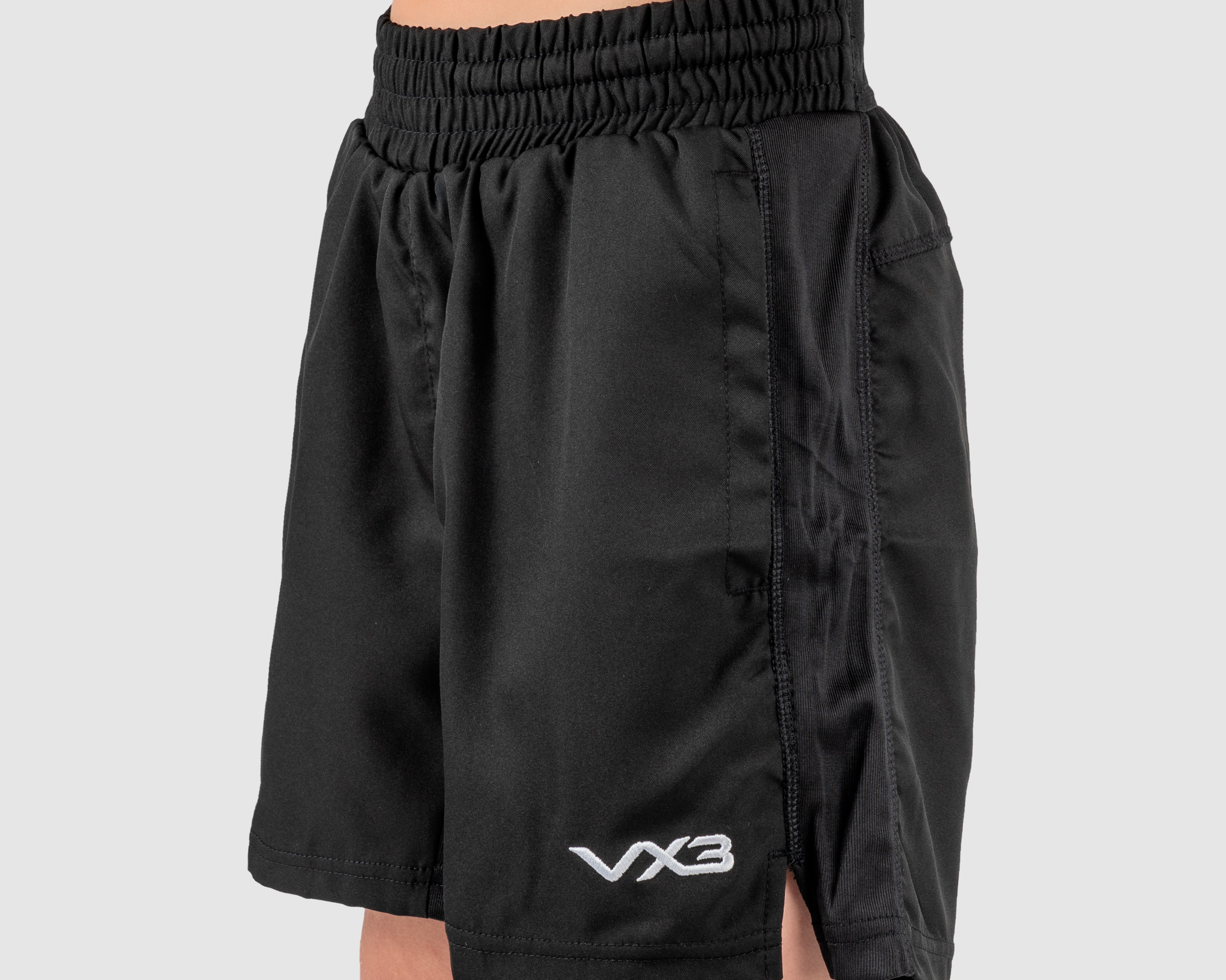 Ludus-Youth-Gym-Shorts-Black-ALT2_b0c3c7c8-9a6e-461c-816f-2cdd44f14046.png