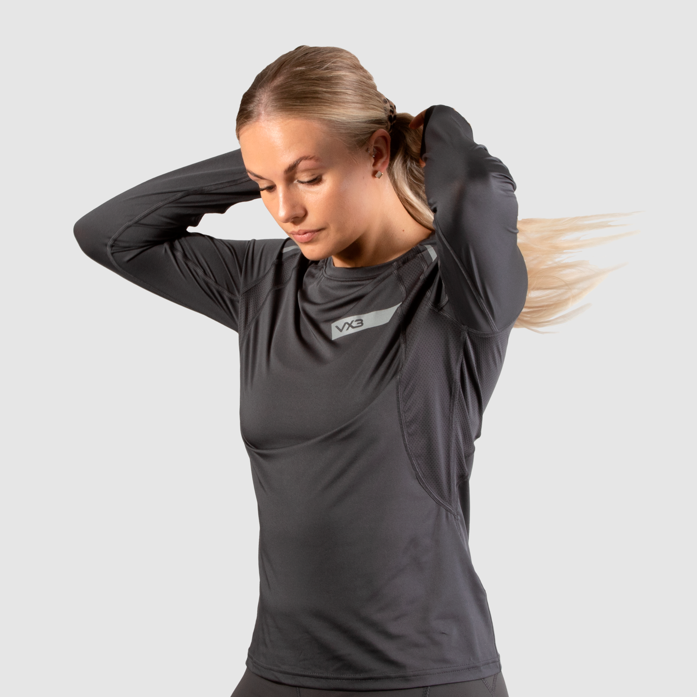 Motus Ladies Training Tee L/S Pewter