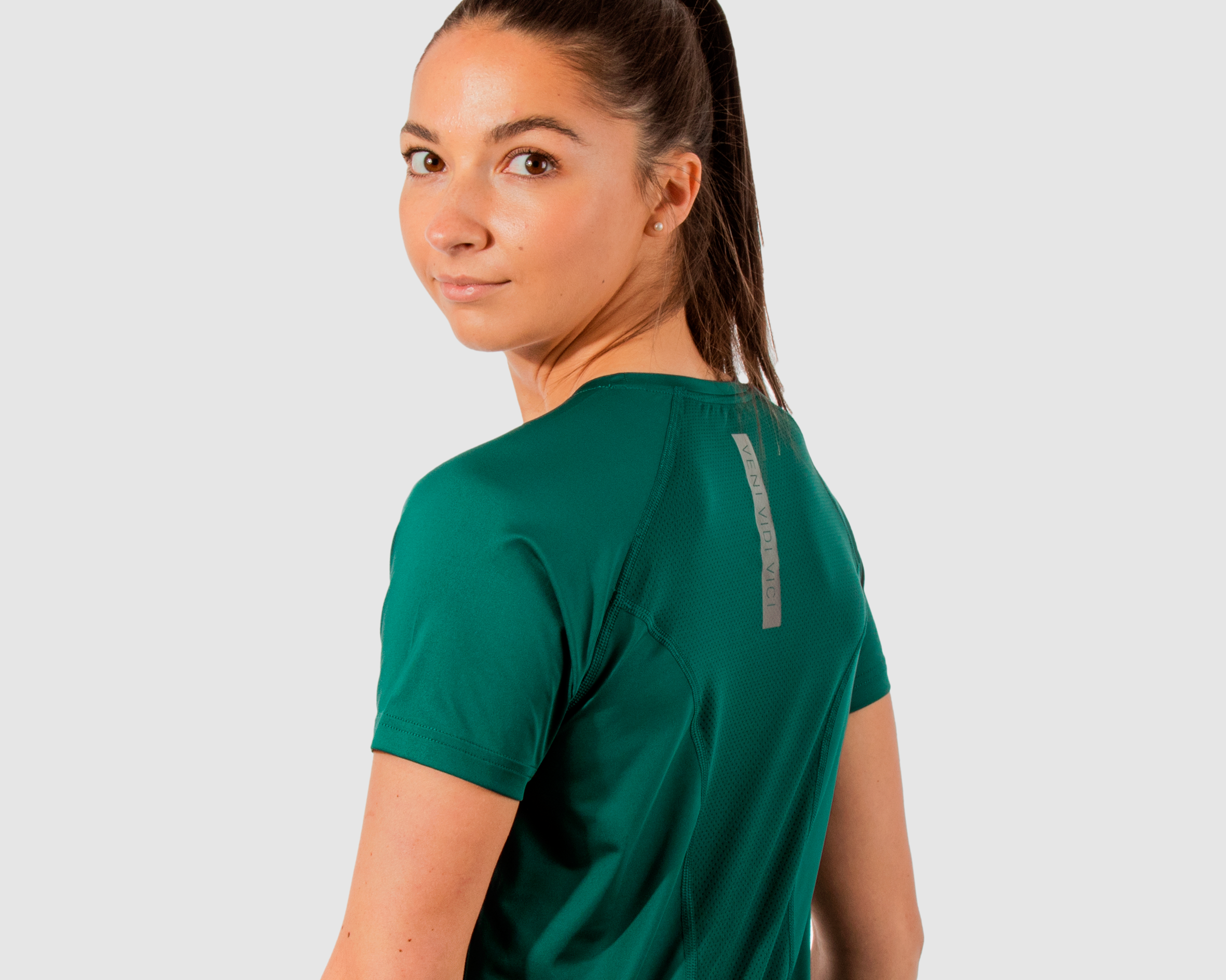 Motus-Ladies-Training-Tee-SS-Alpine-alt1.png