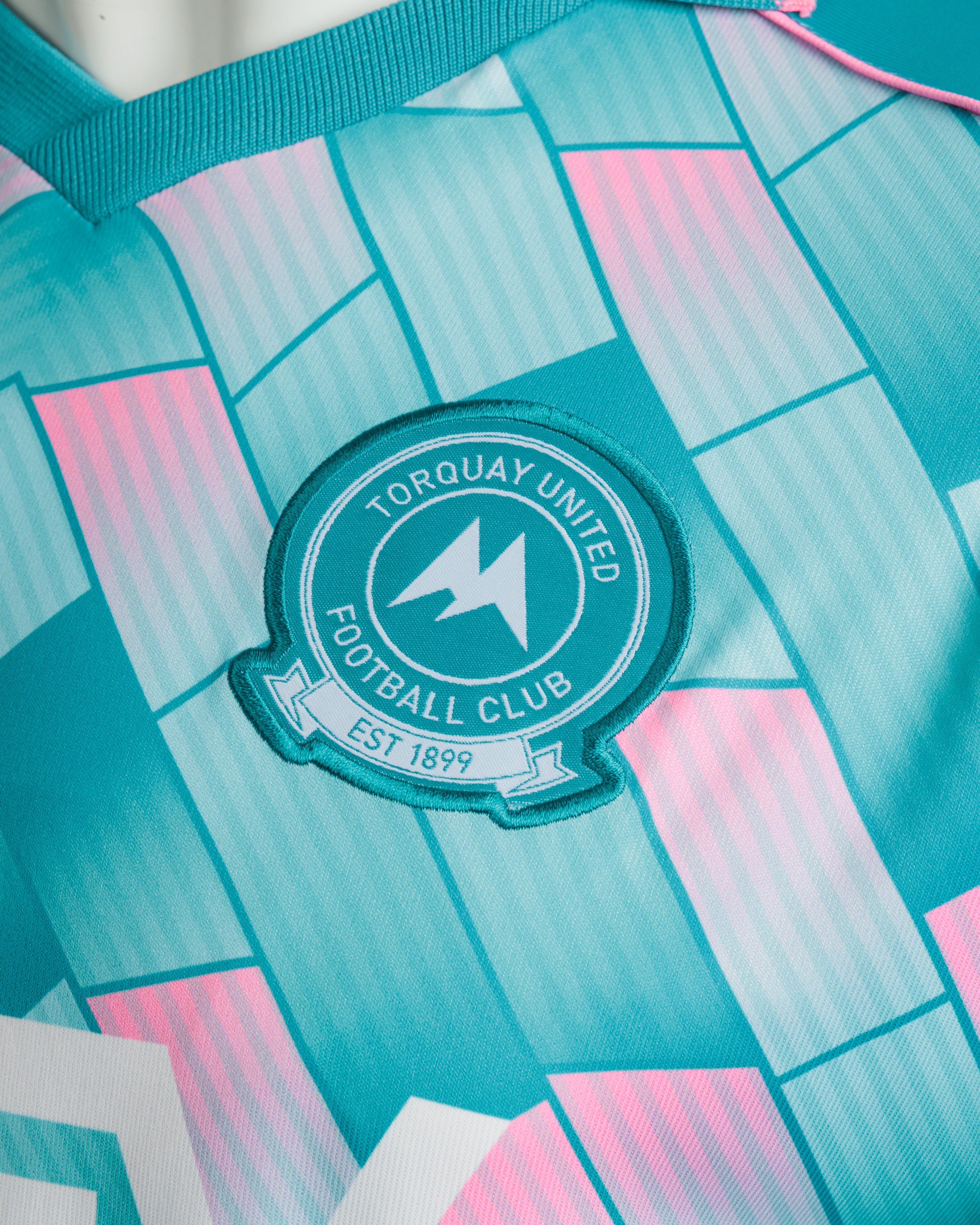 Torquay United FC 25/26 Third GK Shirt SS Replica