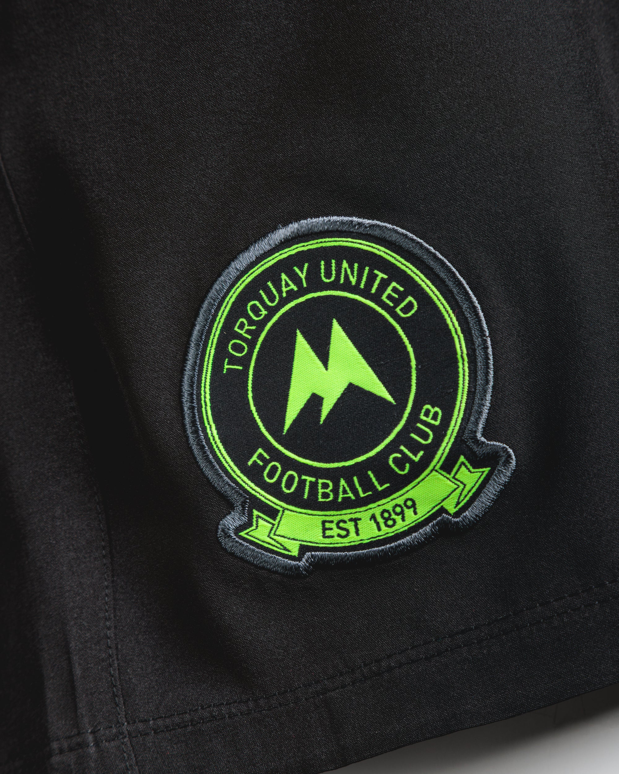 Torquay United FC 25/26 Vertex Gym Shorts Black/Fluro Yellow