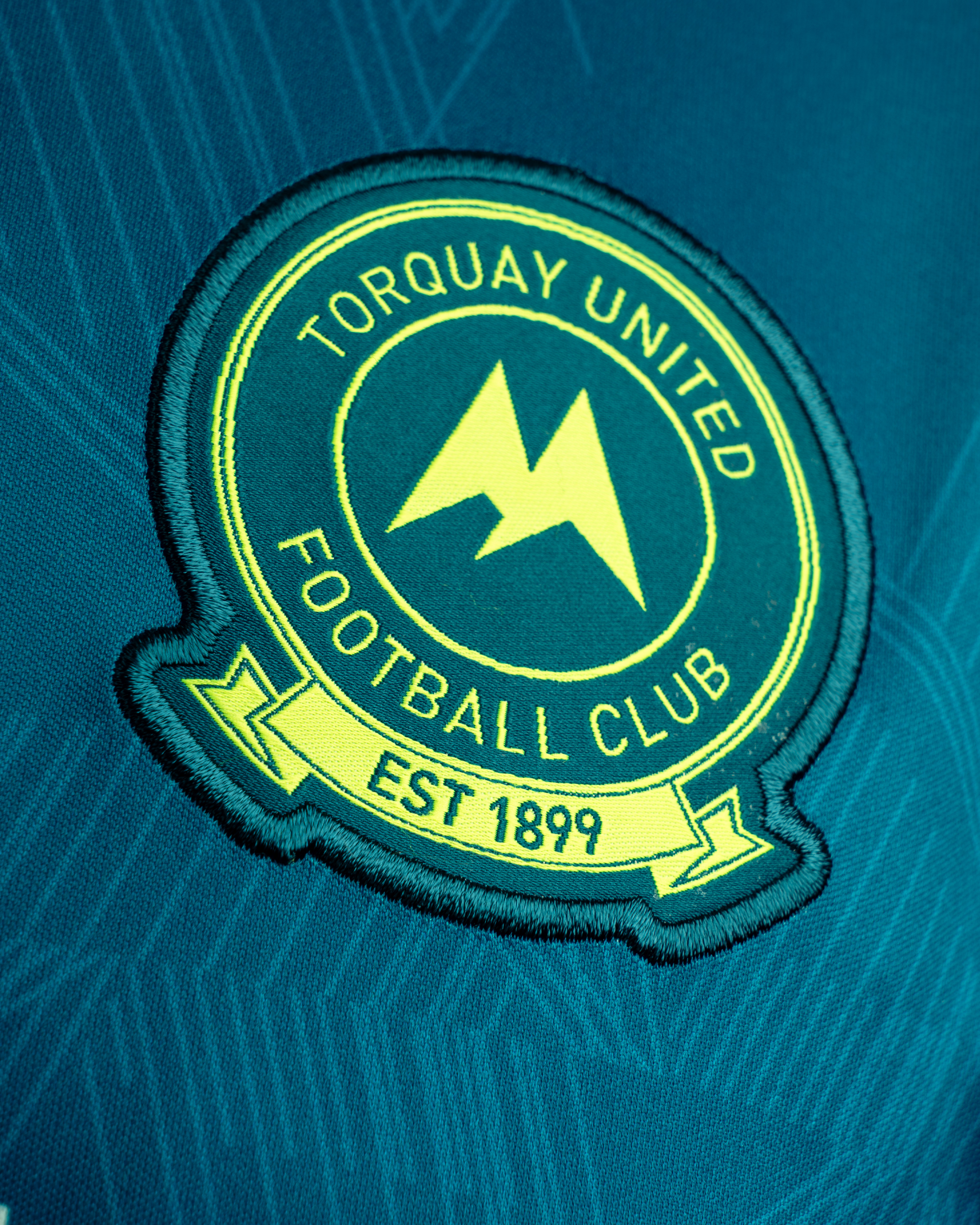 Torquay United FC 25/26 Vertex Training Tee Womens Lyons Blue/Navy/Fluro Yellow