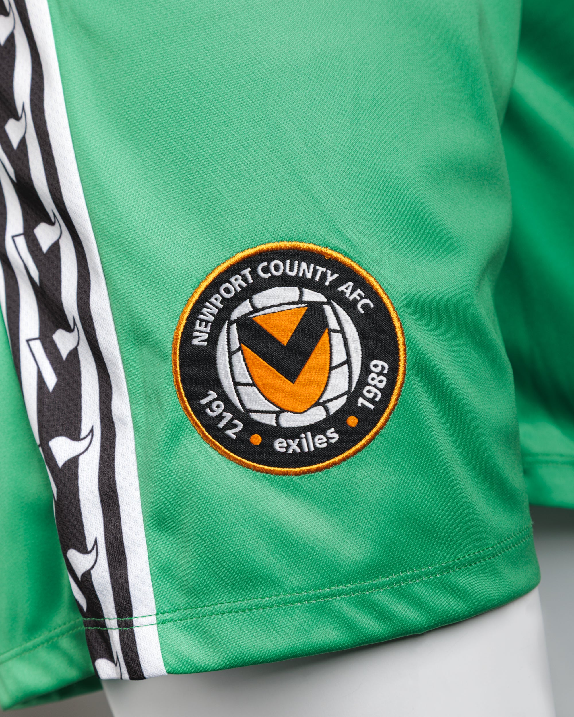 Newport County AFC 25/26 Match GK Shorts Away
