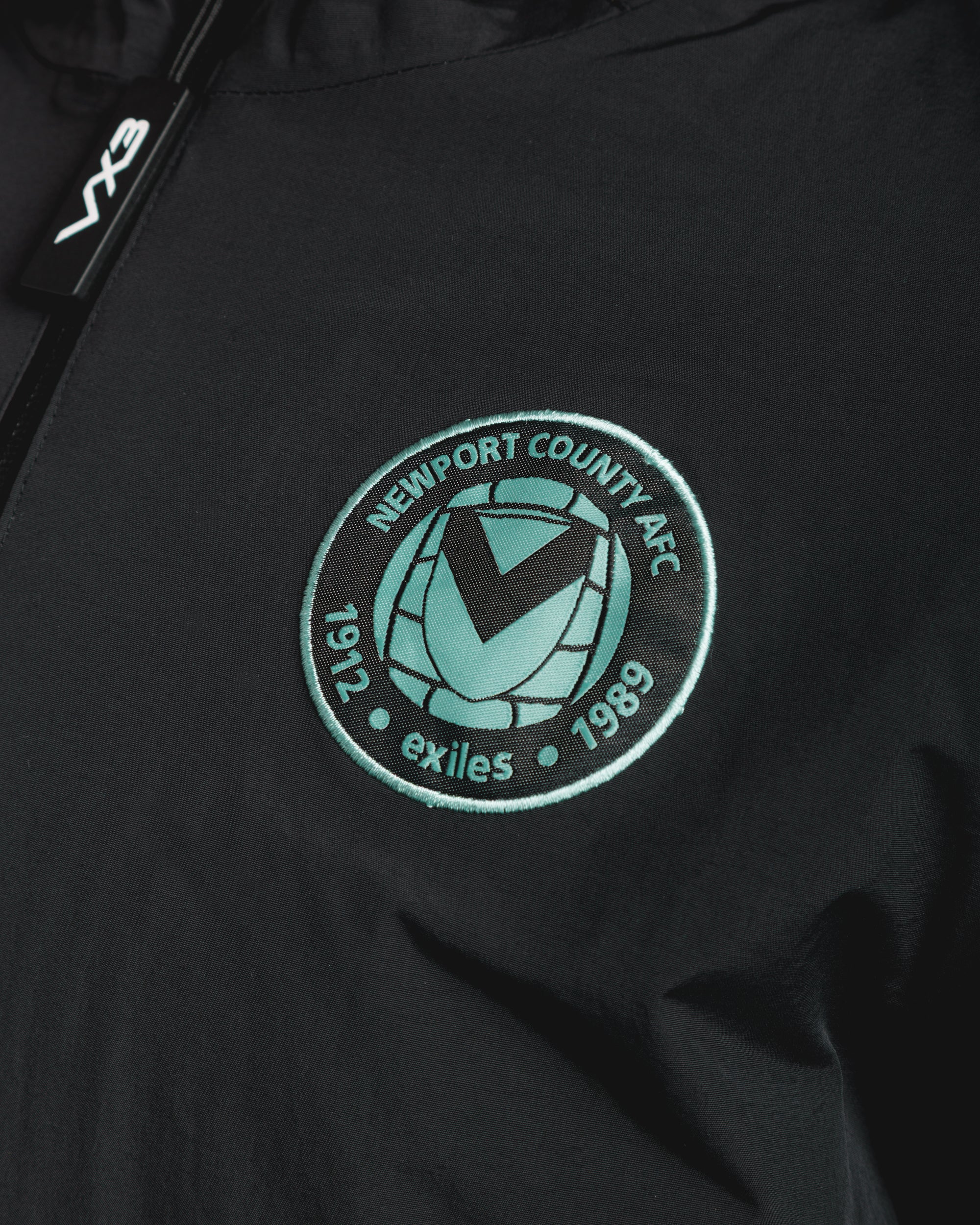 Newport County AFC 25/26 Managers Jacket Black