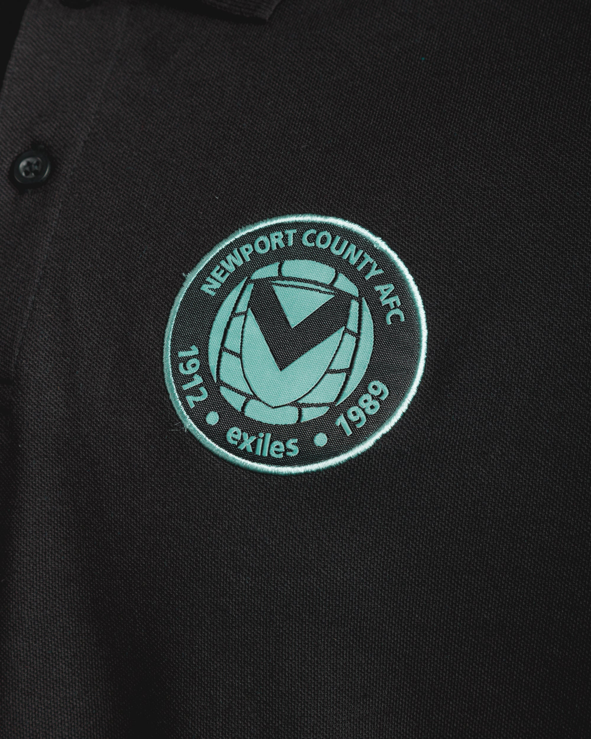 Newport County AFC 25/26 Primus Polo Shirt Black