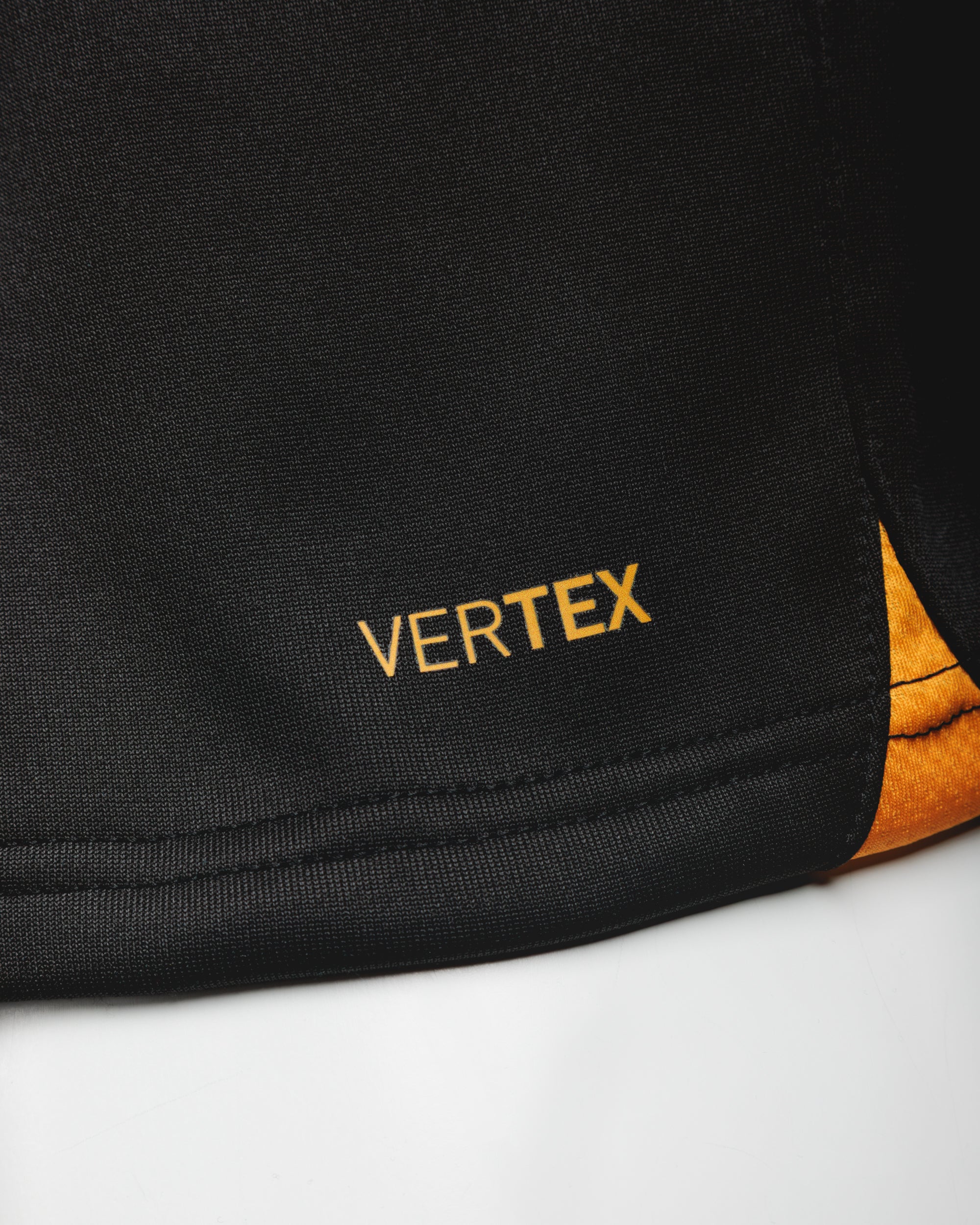 Newport County AFC 25/26 Vertex Half Zip Black/Amber