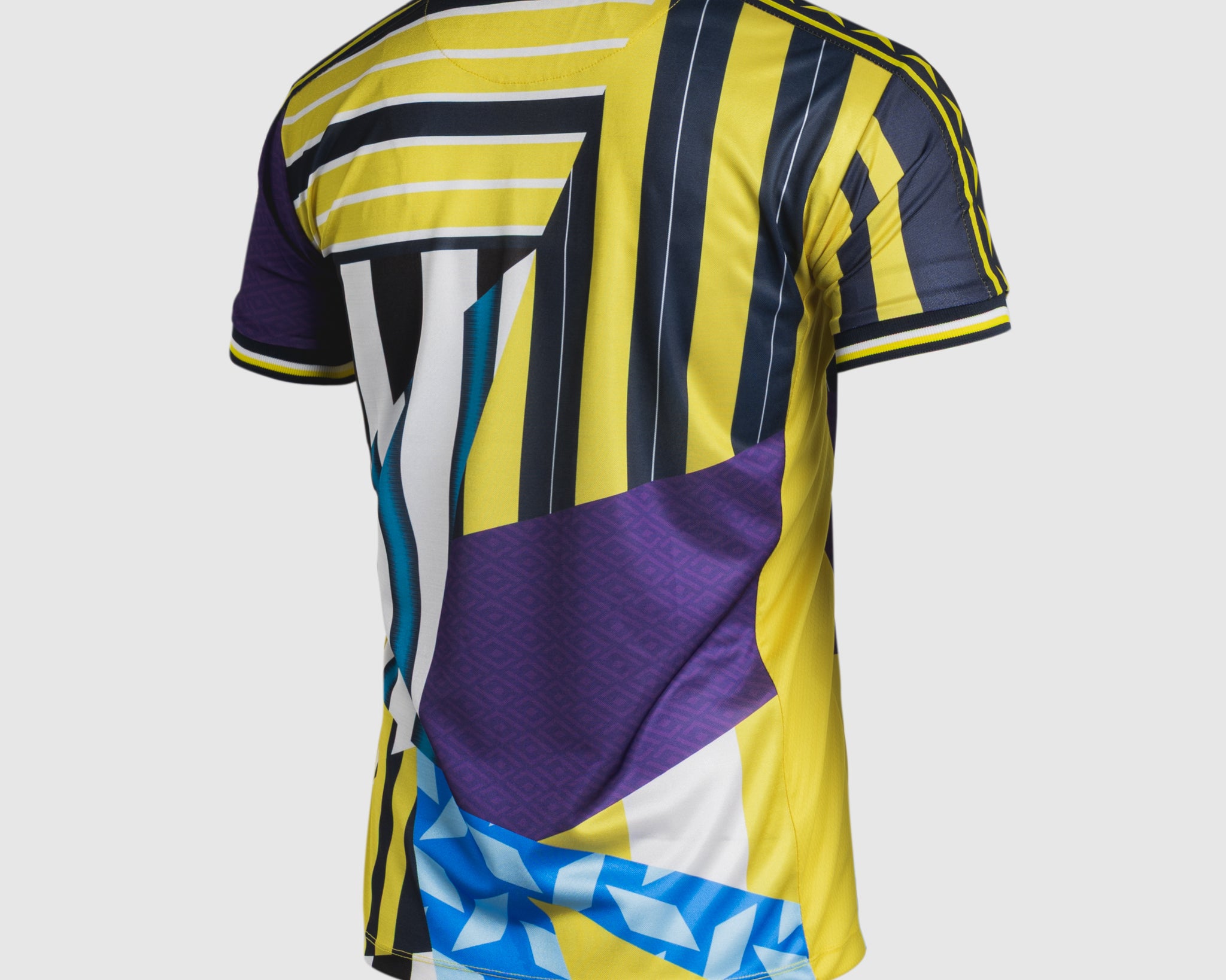 P77677-TorquayUnitedFCMashUpShirt-2_0a7745f1-d446-42b7-a1fb-b66540aa4fd0.jpg