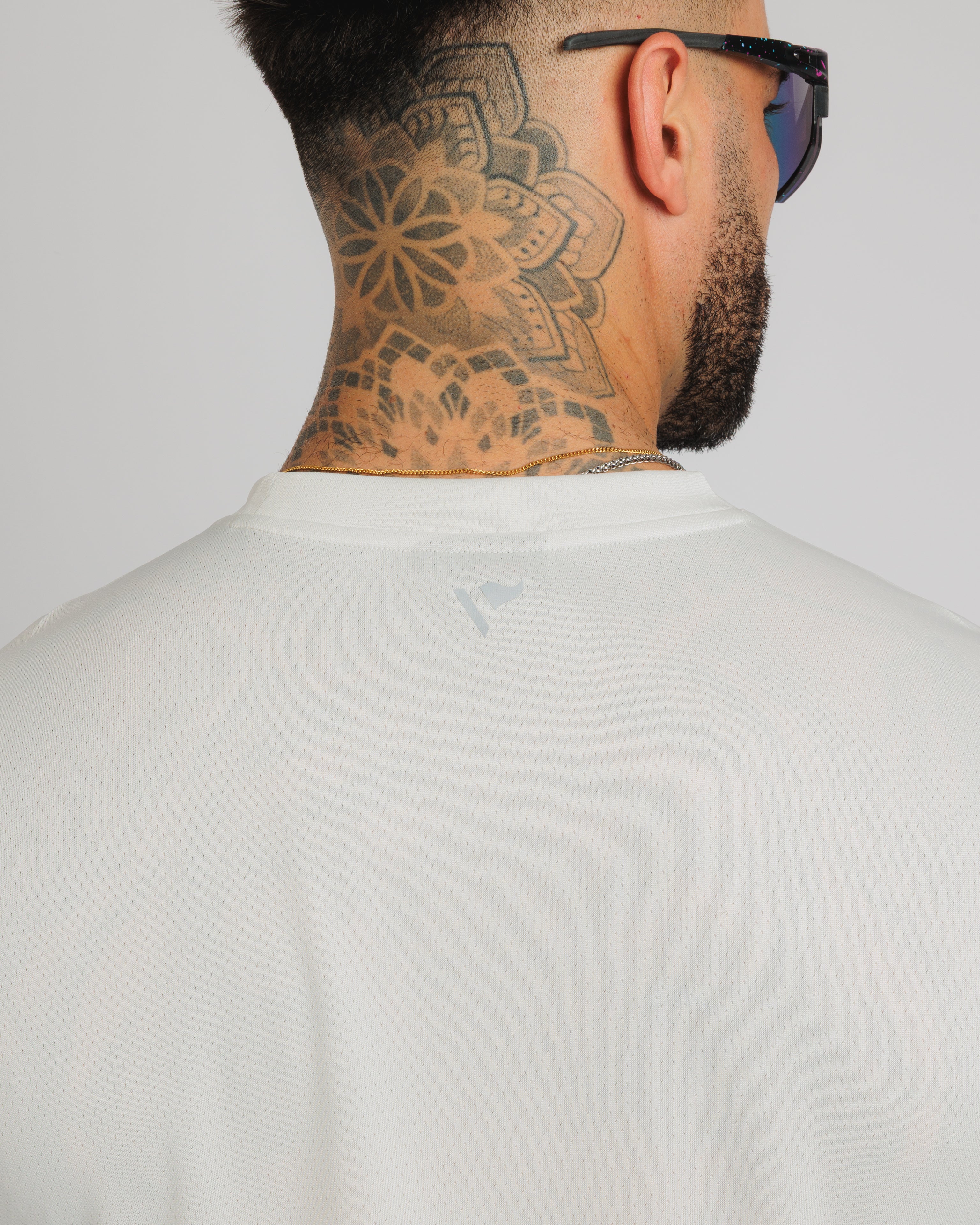Aerolite Tee - Stone Grey
