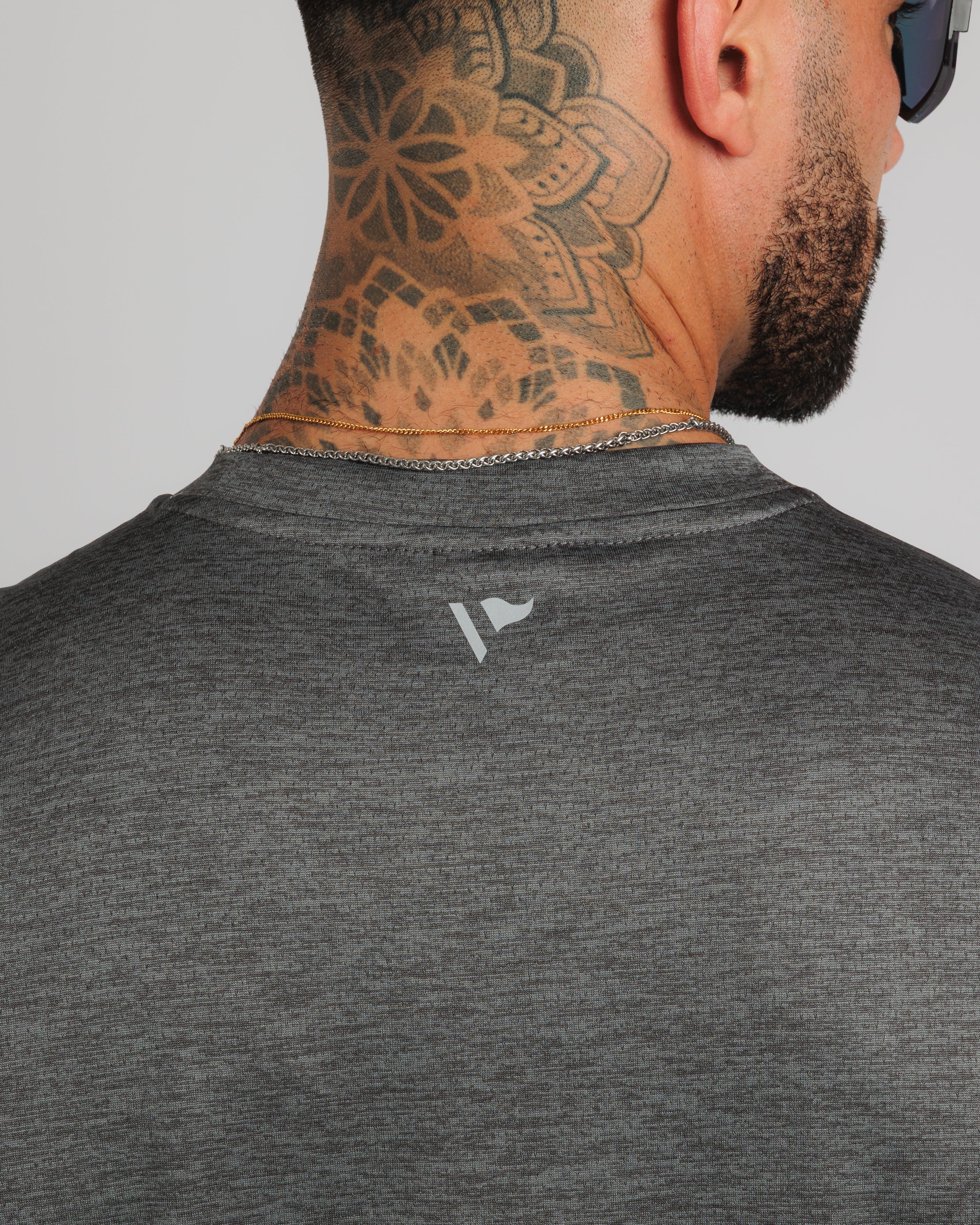 Aerolite Tee - Graphite Marl