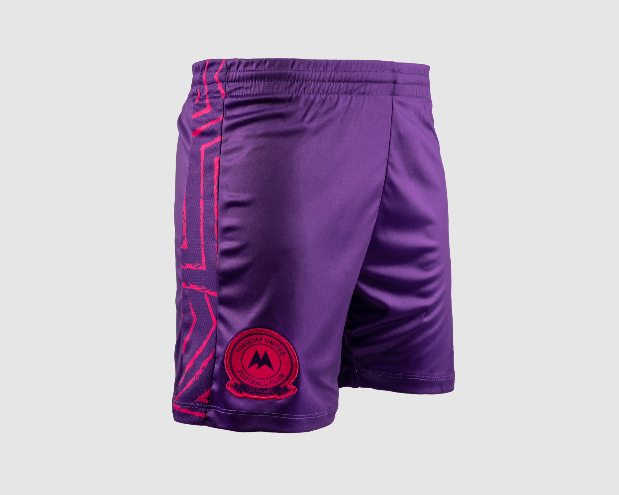 Torquay-United-FC-24-25-Away-GK-Match-Shorts.png