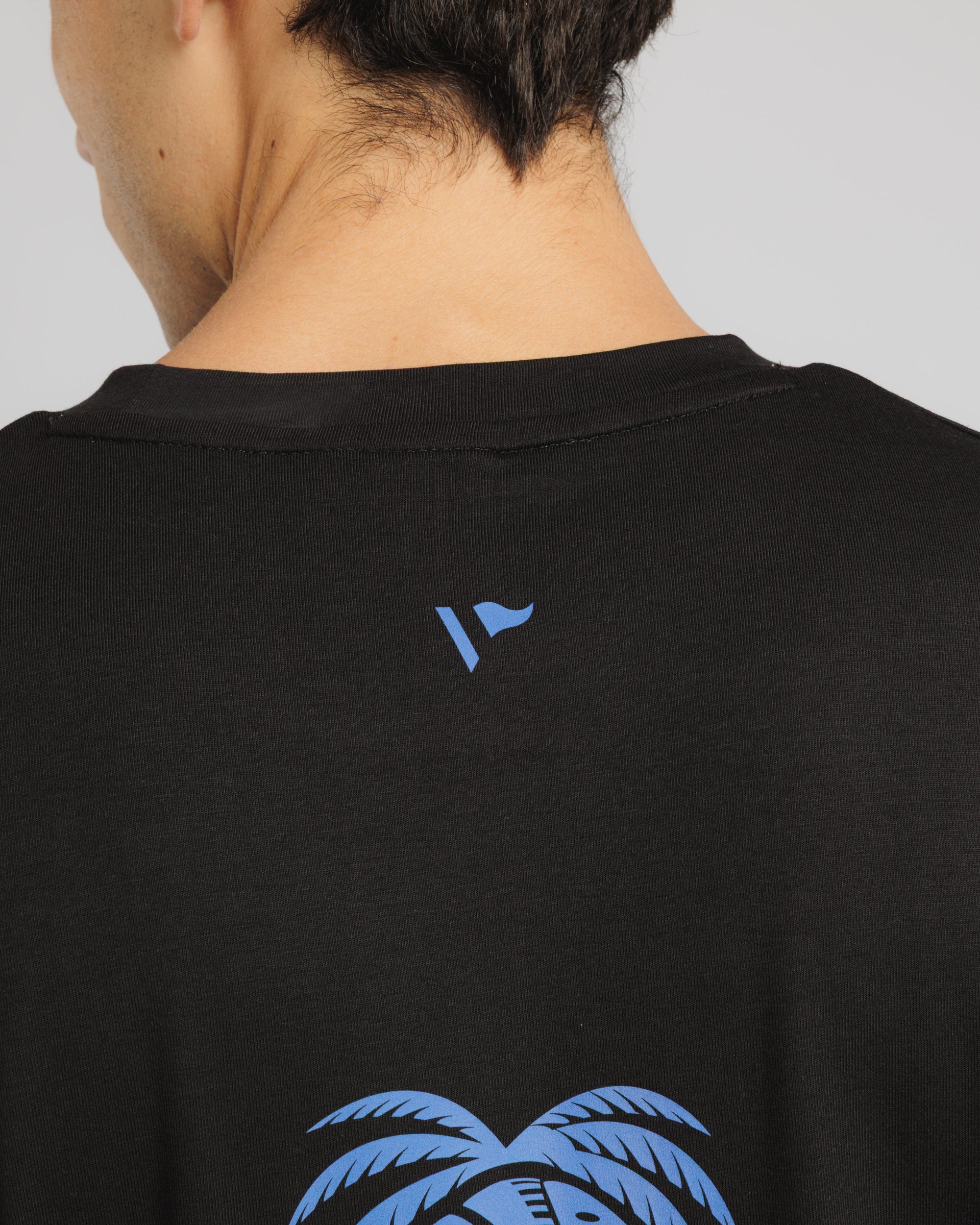 VX3 Run Club Foot Print Tee Black