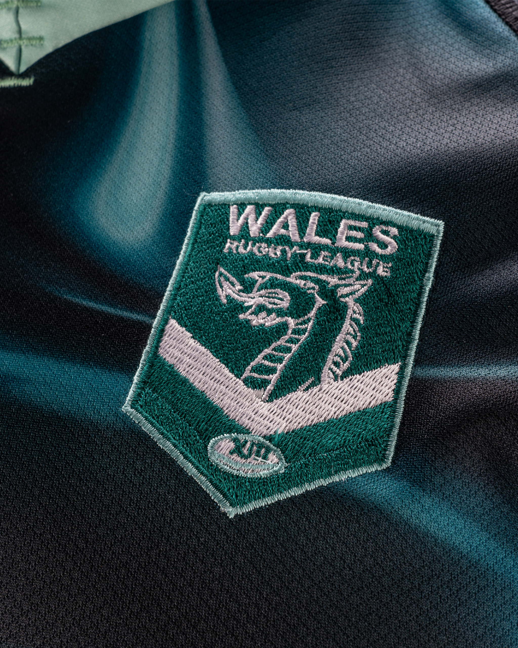Wales RL 24/25 Away Replica Shirt  YOUTH