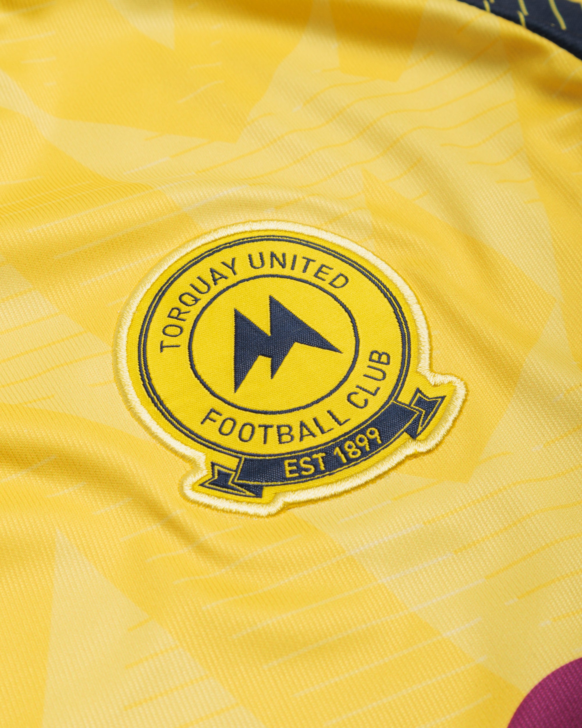 Torquay United FC 25/26 Home Shirt Replica Youth