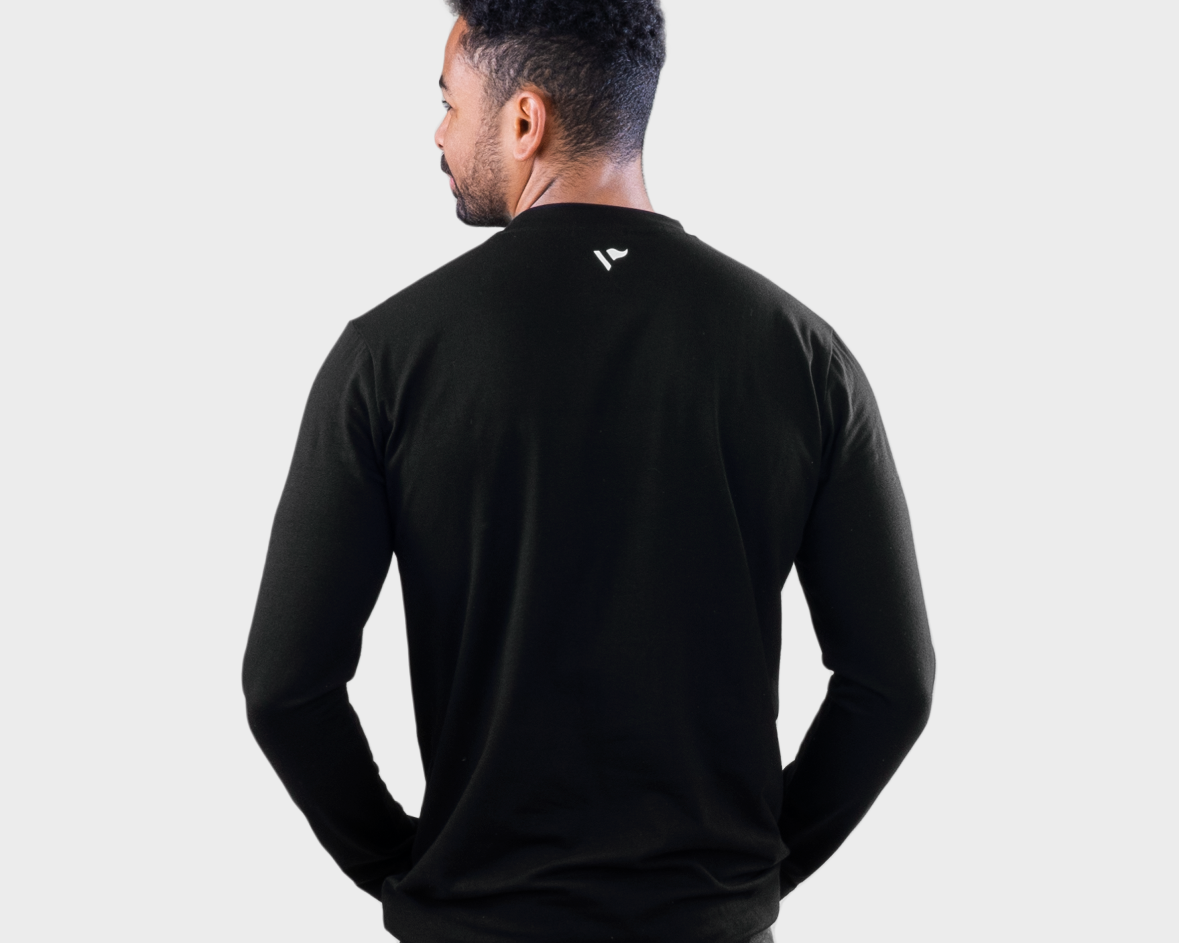 AevitasLongTeeblackwhiteBack.png