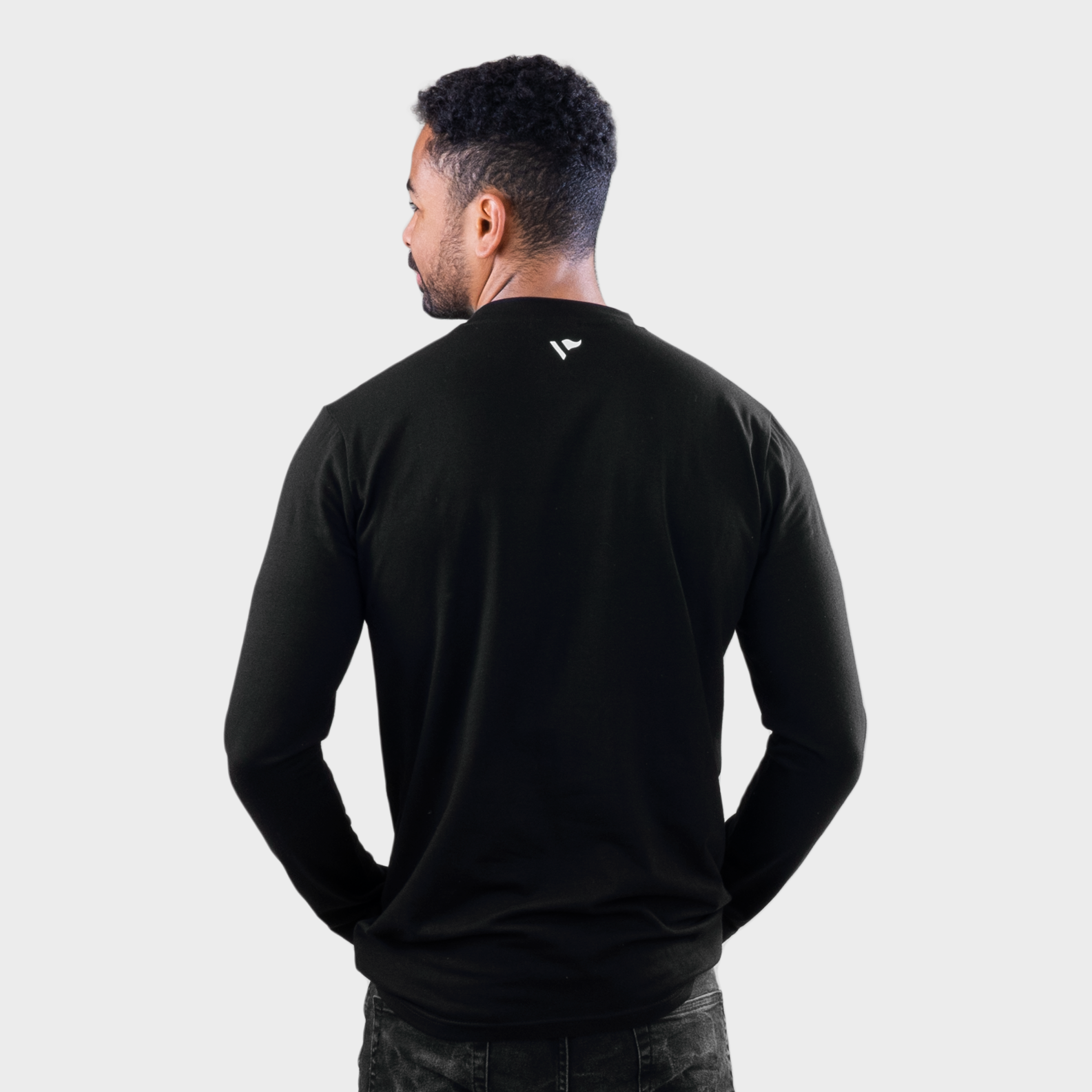 AevitasLongTeeblackwhiteBack.png