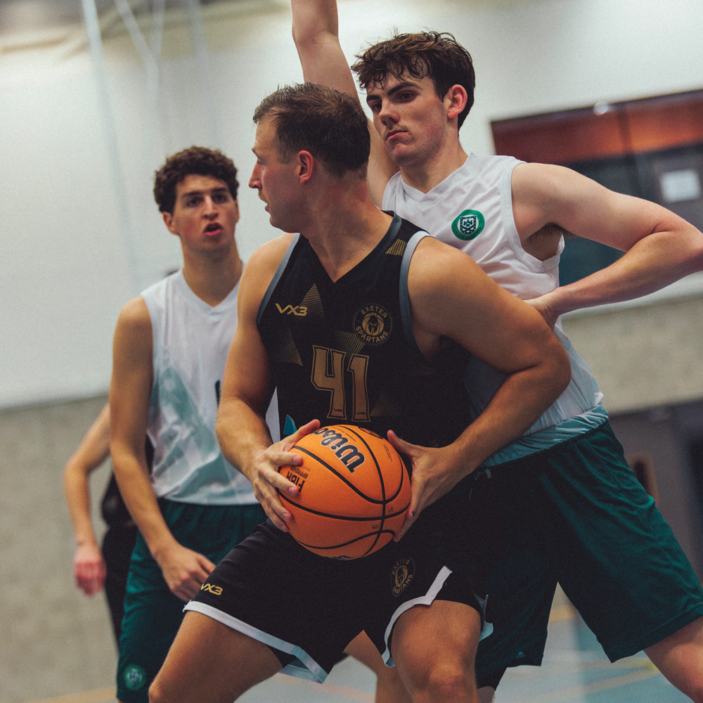 BASKETBALL TEAMWEAR