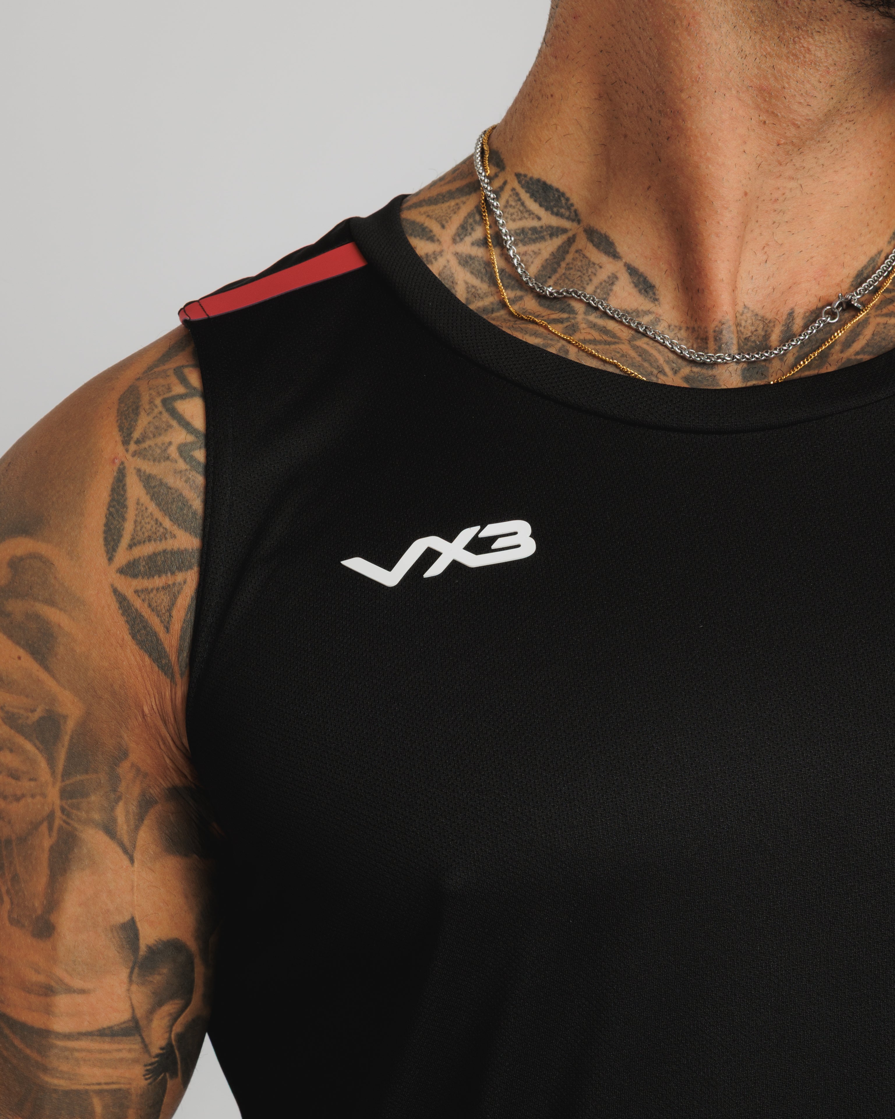Fortis Vest Black/Red