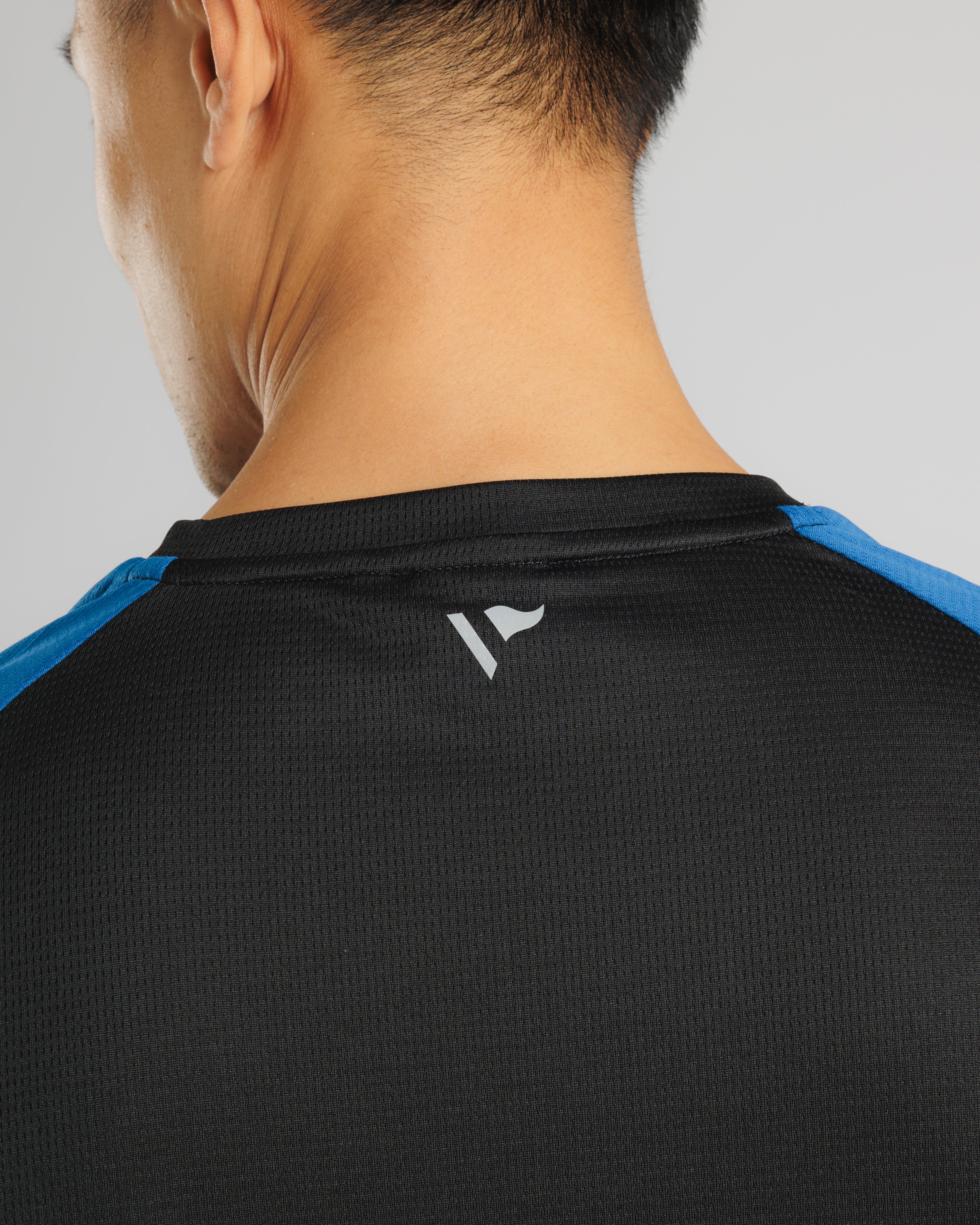 Aerowave T-Shirt- Black/Blue