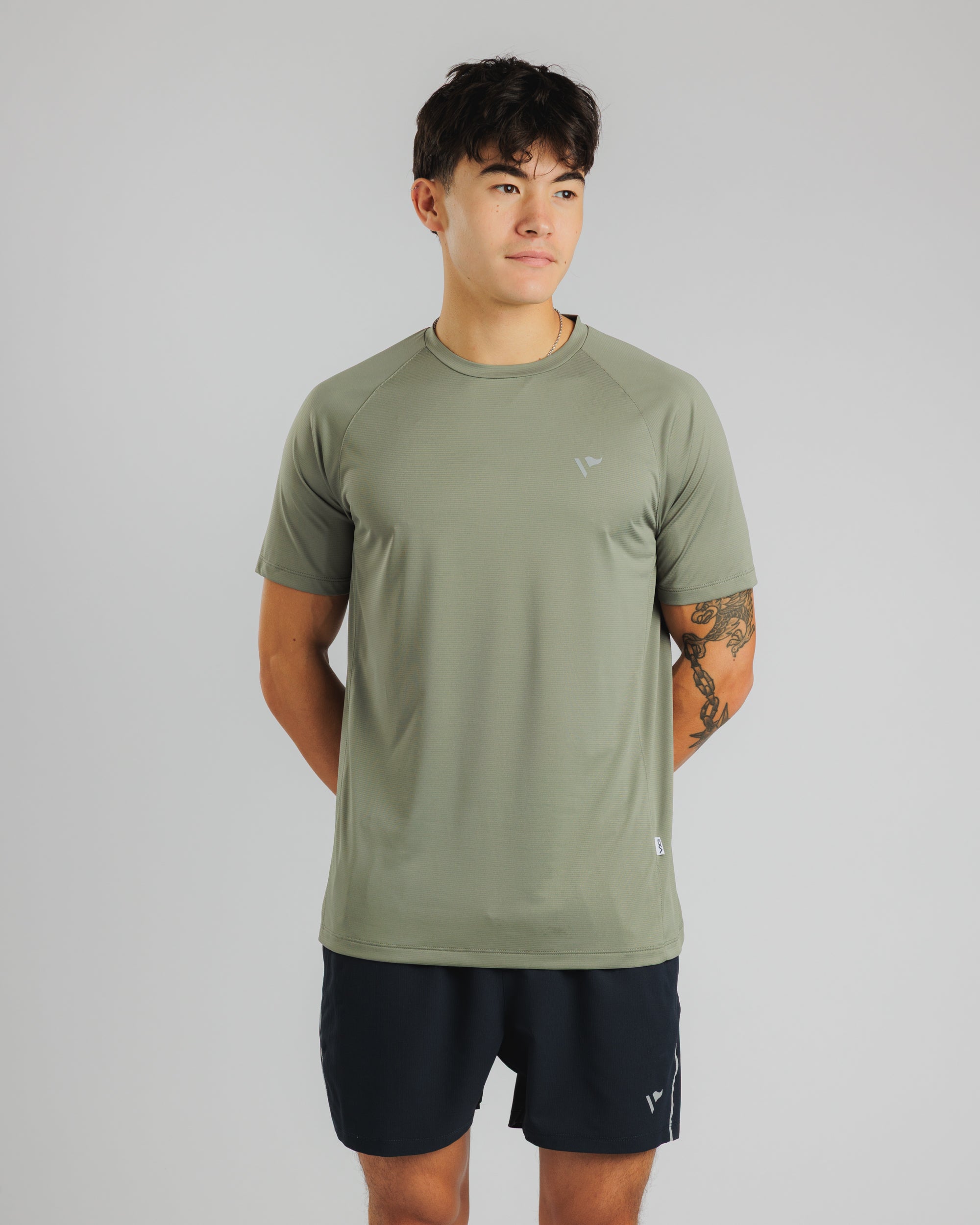 S Tee - Pale Olive