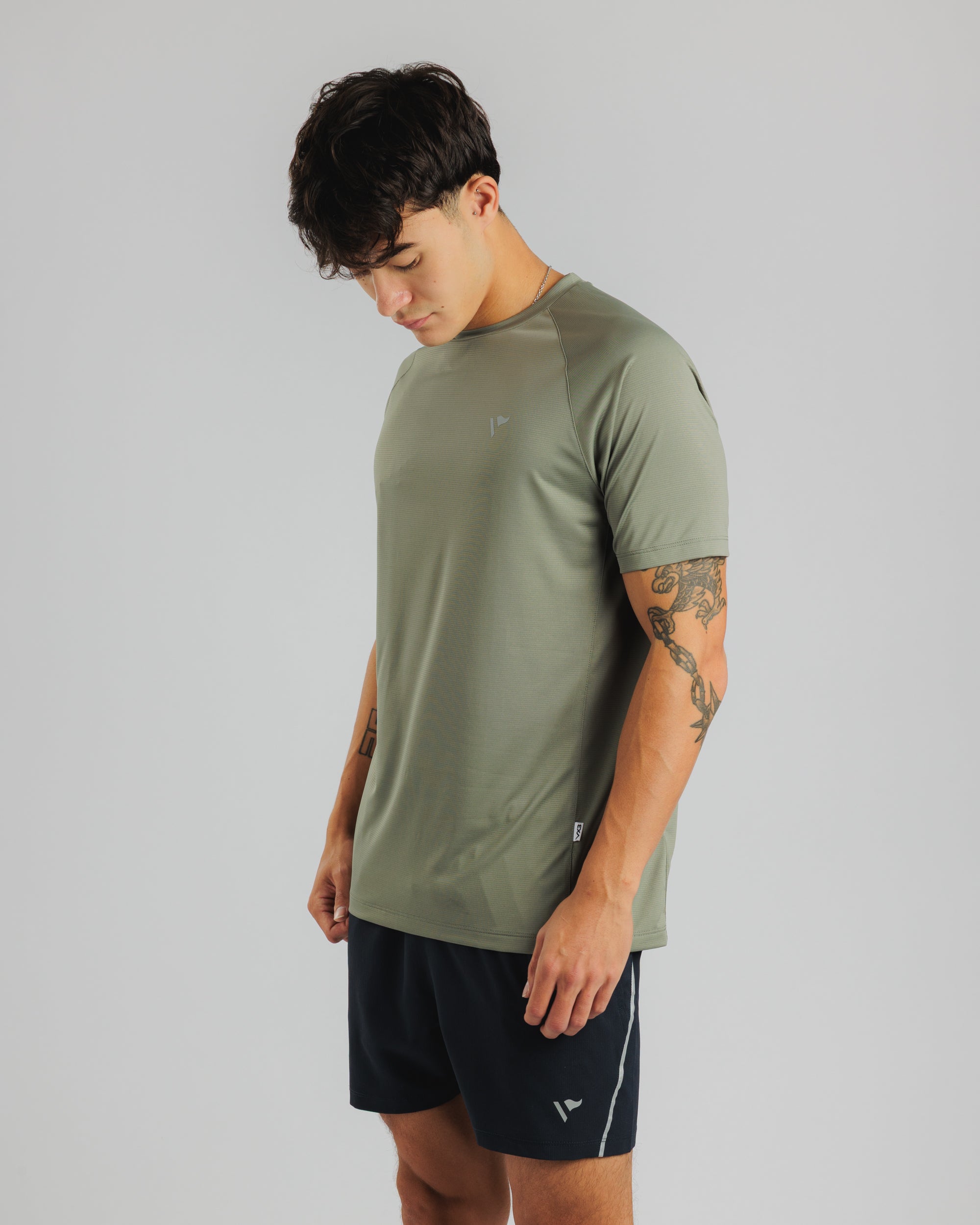 Tempo S/S Tee - Pale Olive