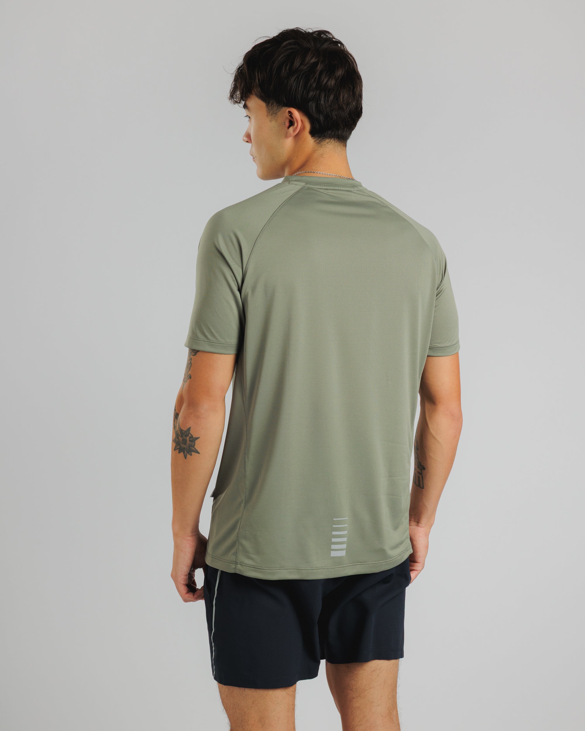 Tempo S/S Tee - Pale Olive