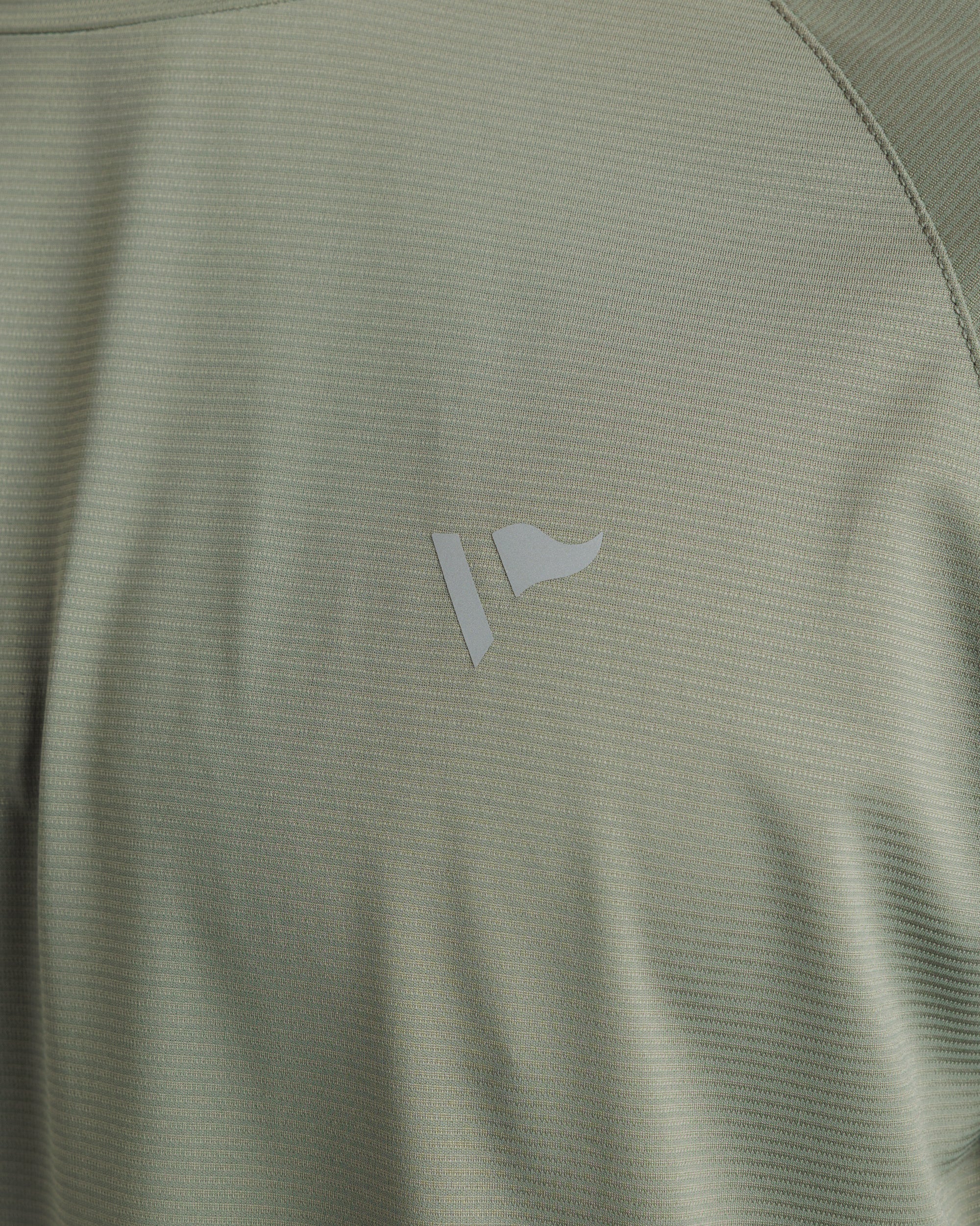 Tempo S/S Tee - Pale Olive