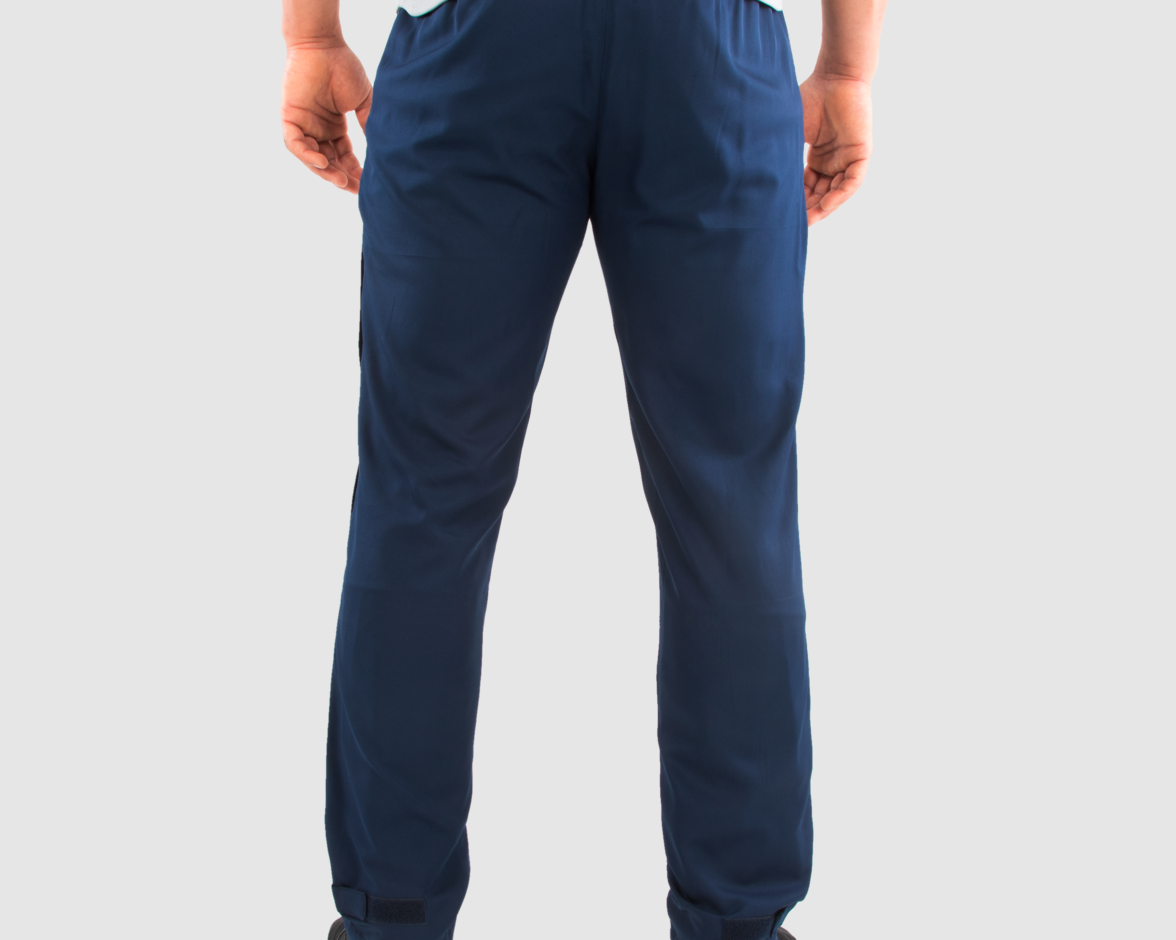 Braca-Trackpant-Navy-ALT1.png