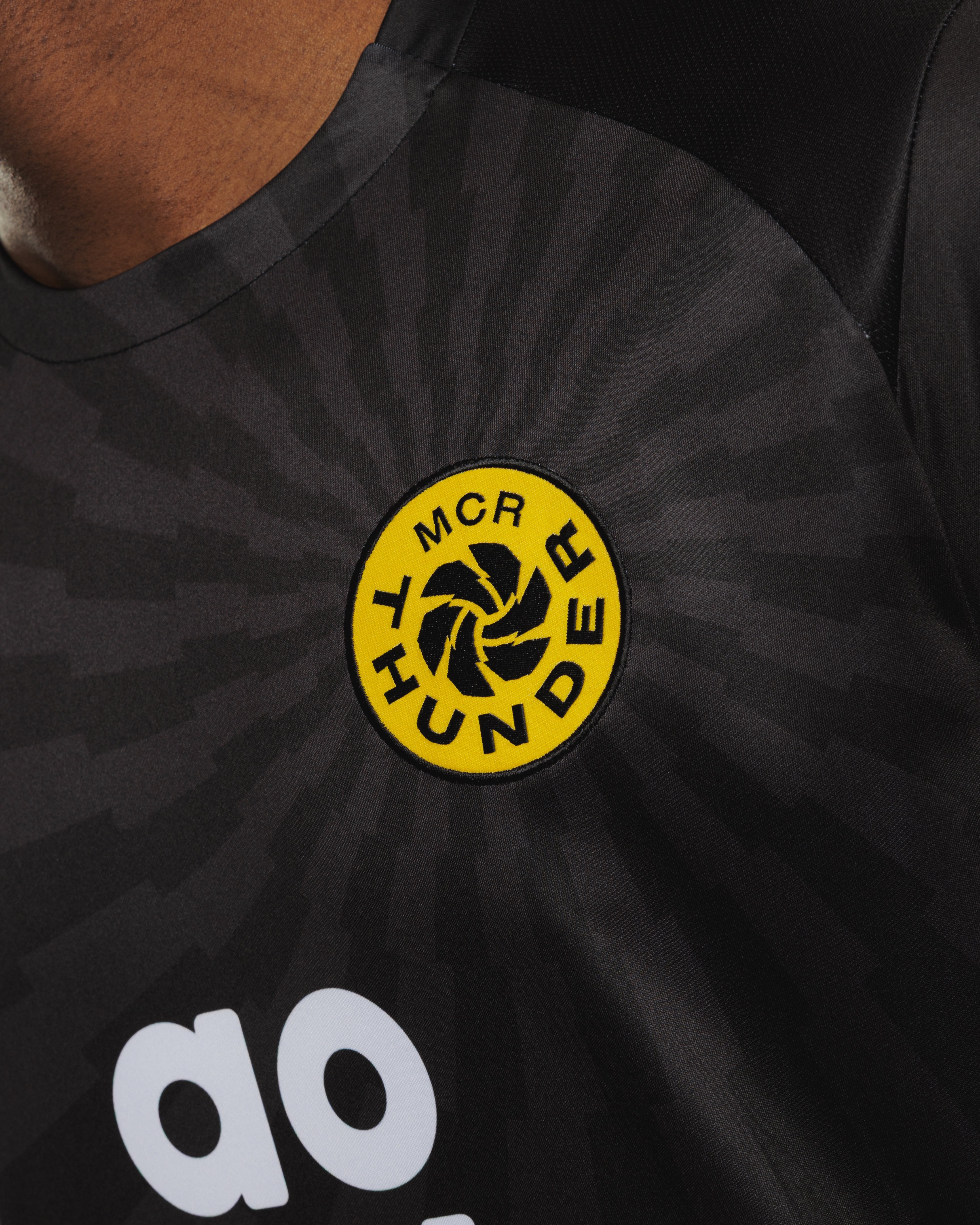 Manchester Thunder 2026 Training Tee Black/Yellow