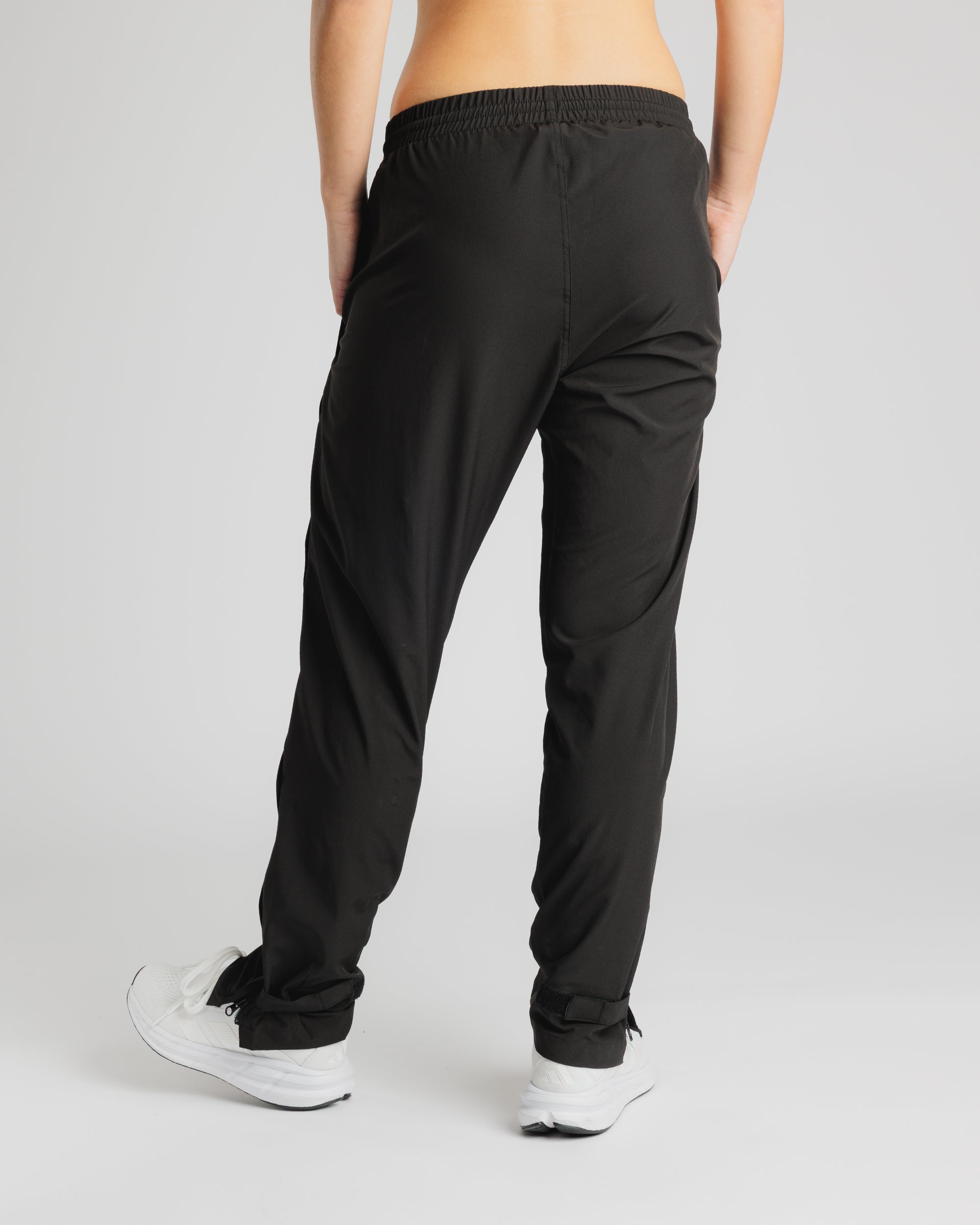 Arena Women's Trackpant - Black