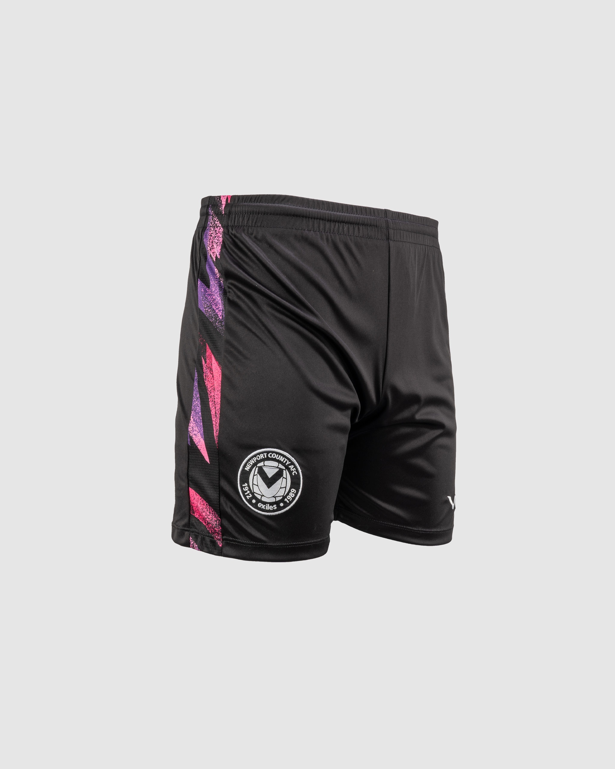 Newport-County-AFC-24-25-Match-GK-Shorts-Away-alt1.png