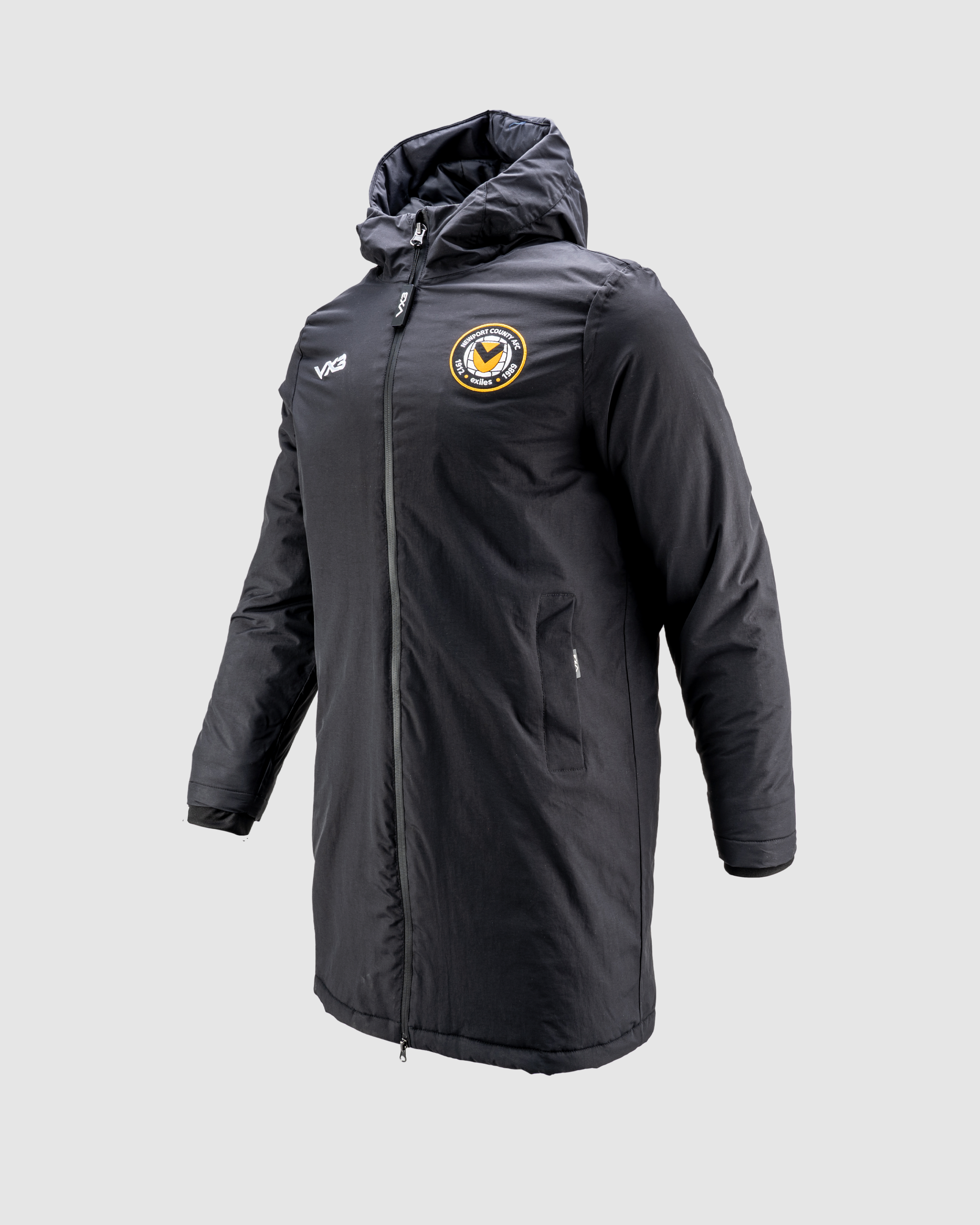 Newport-County-AFC-Nero-Managers-Jacket.png