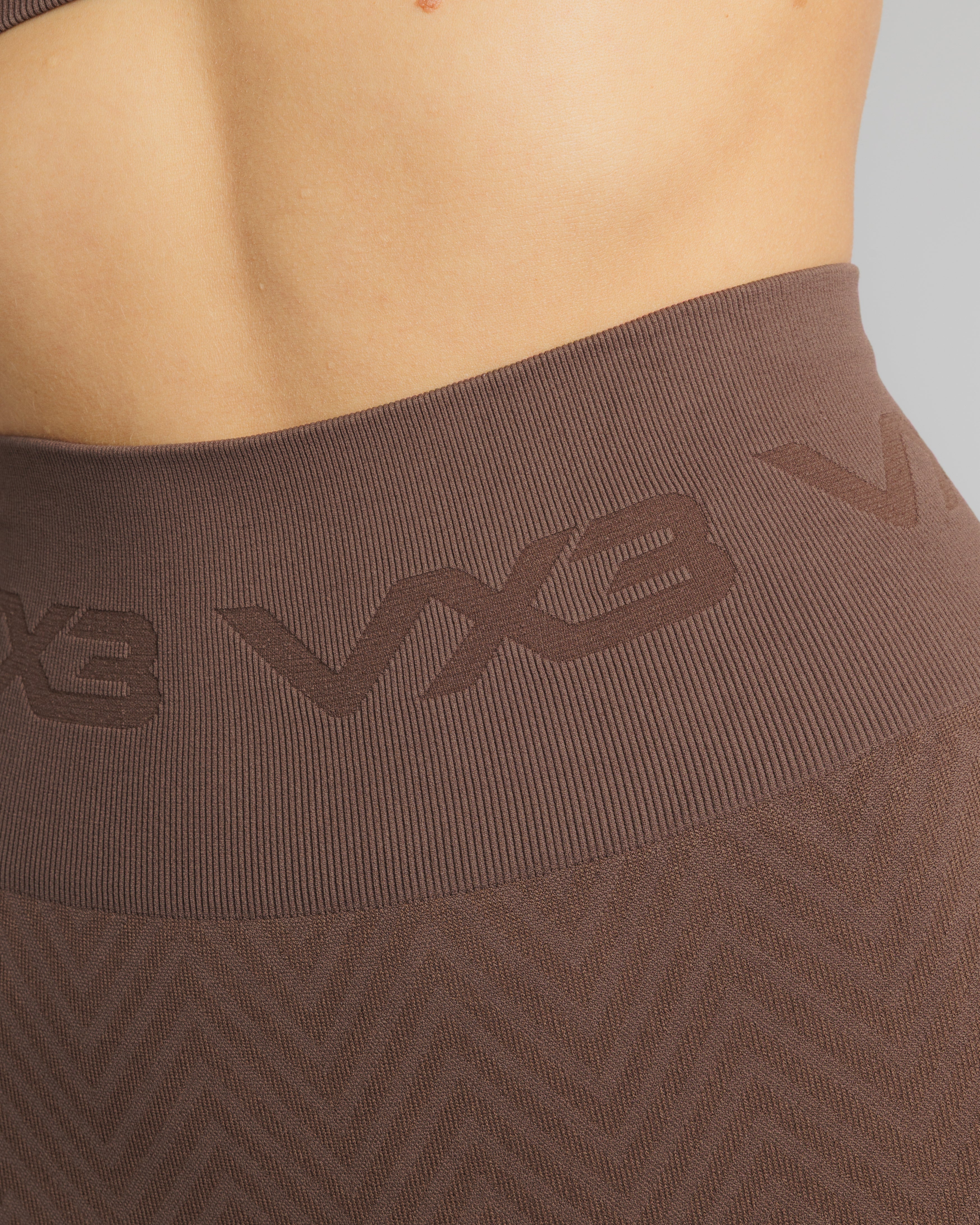 Spira Seamless Cycling Shorts - Chocolate