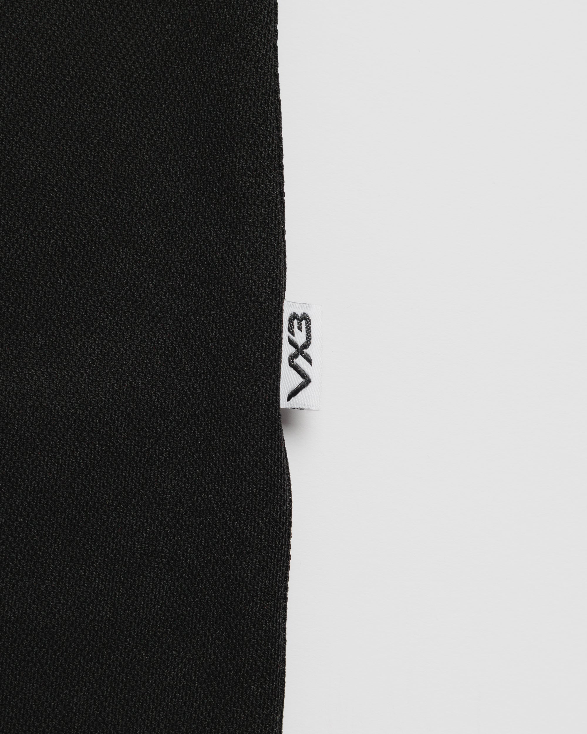 Vertex Polo -Black/Red/Amber