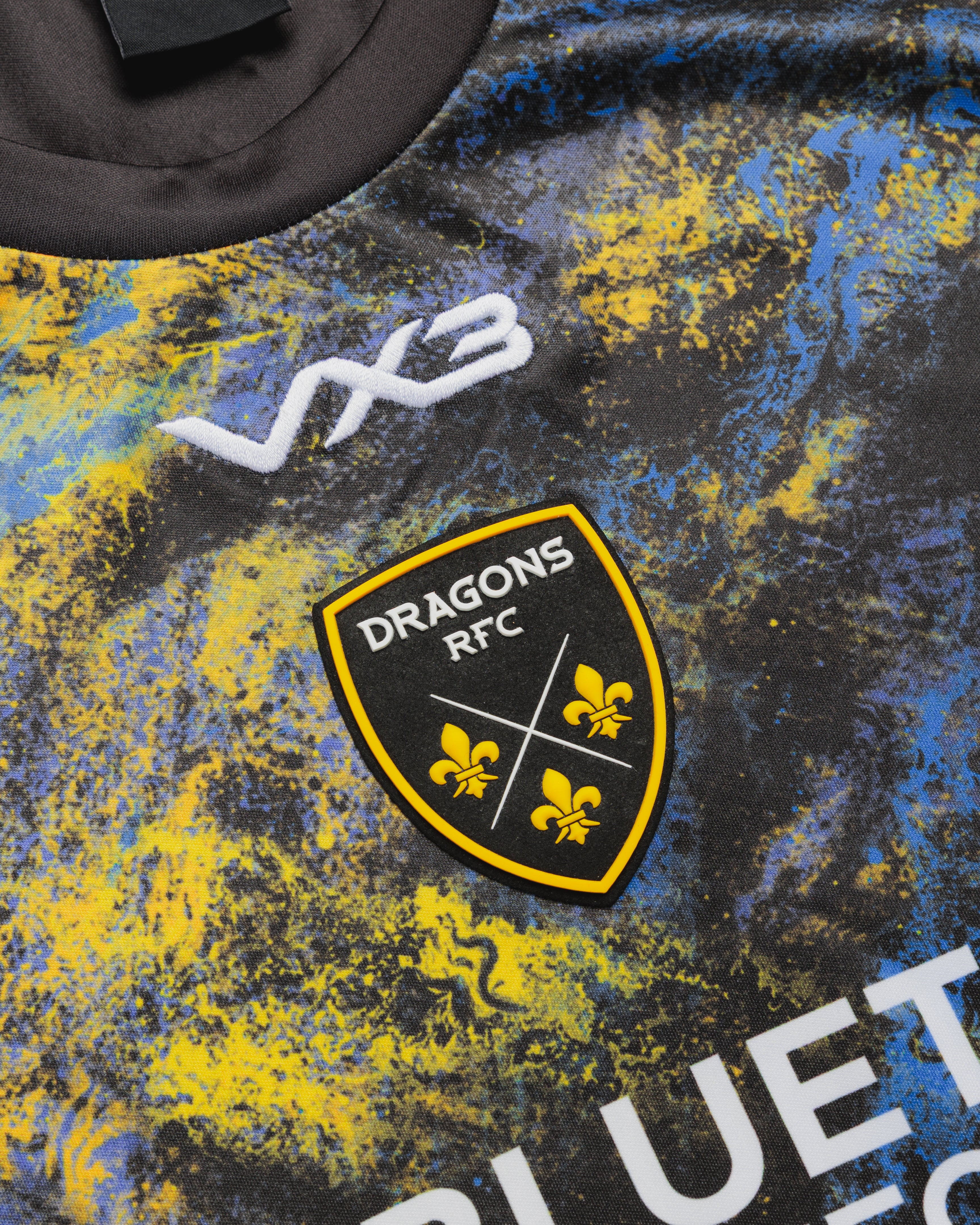 Dragons RFC 26/27 Home Warm Up Tee Youth