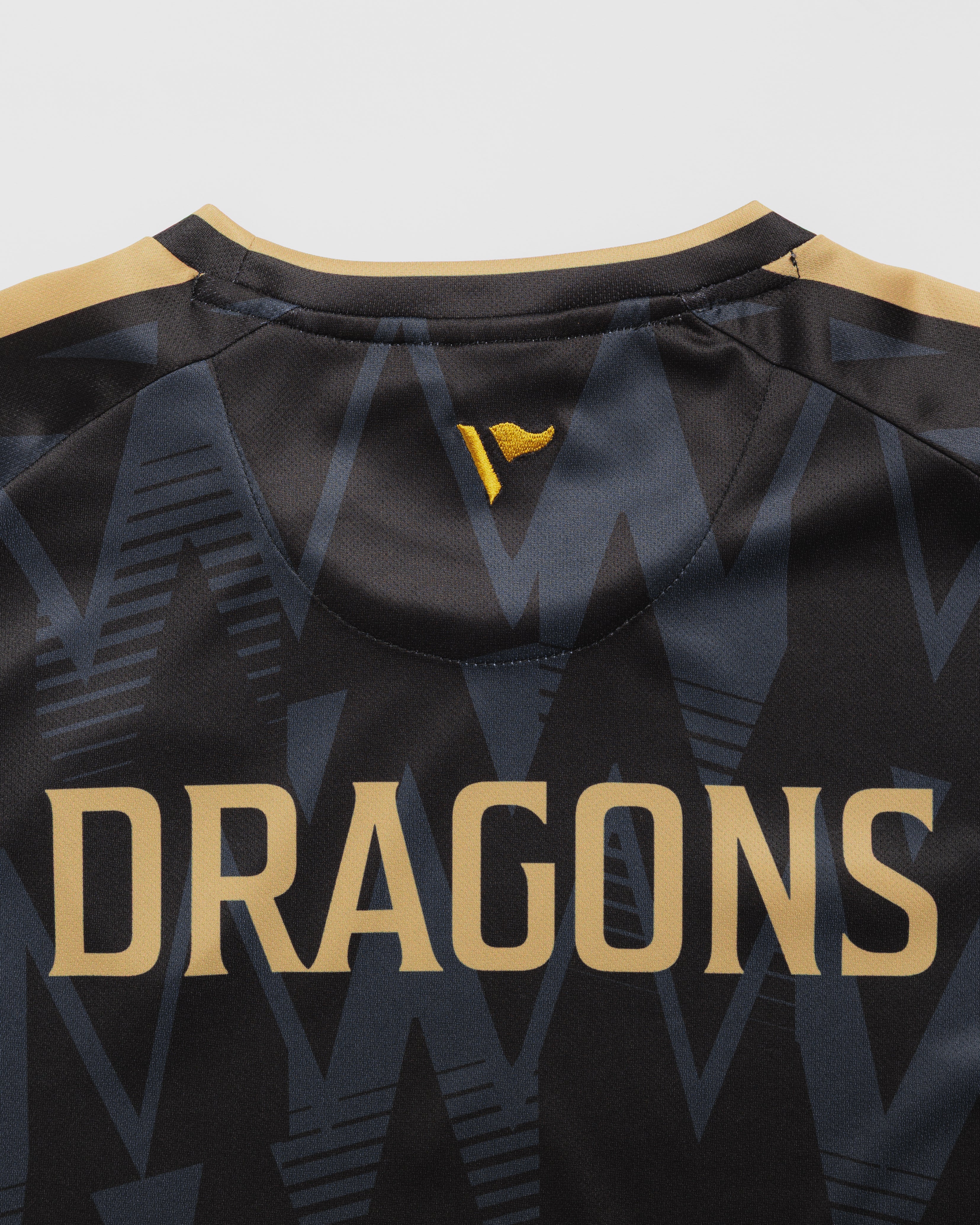 Dragons RFC 26/27 Away Warm Up Tee