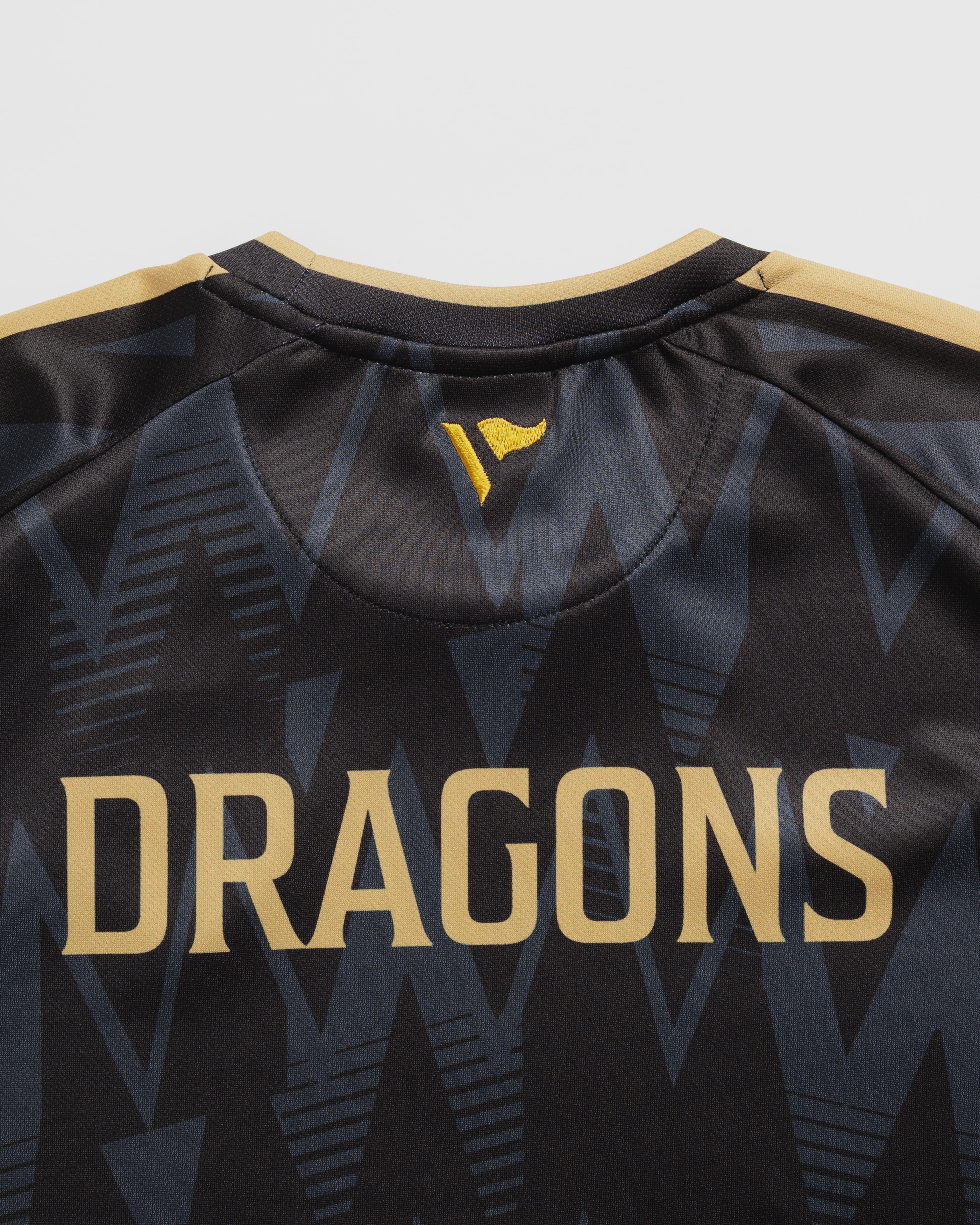 Dragons RFC 26/27 Away Warm Up Tee Youth