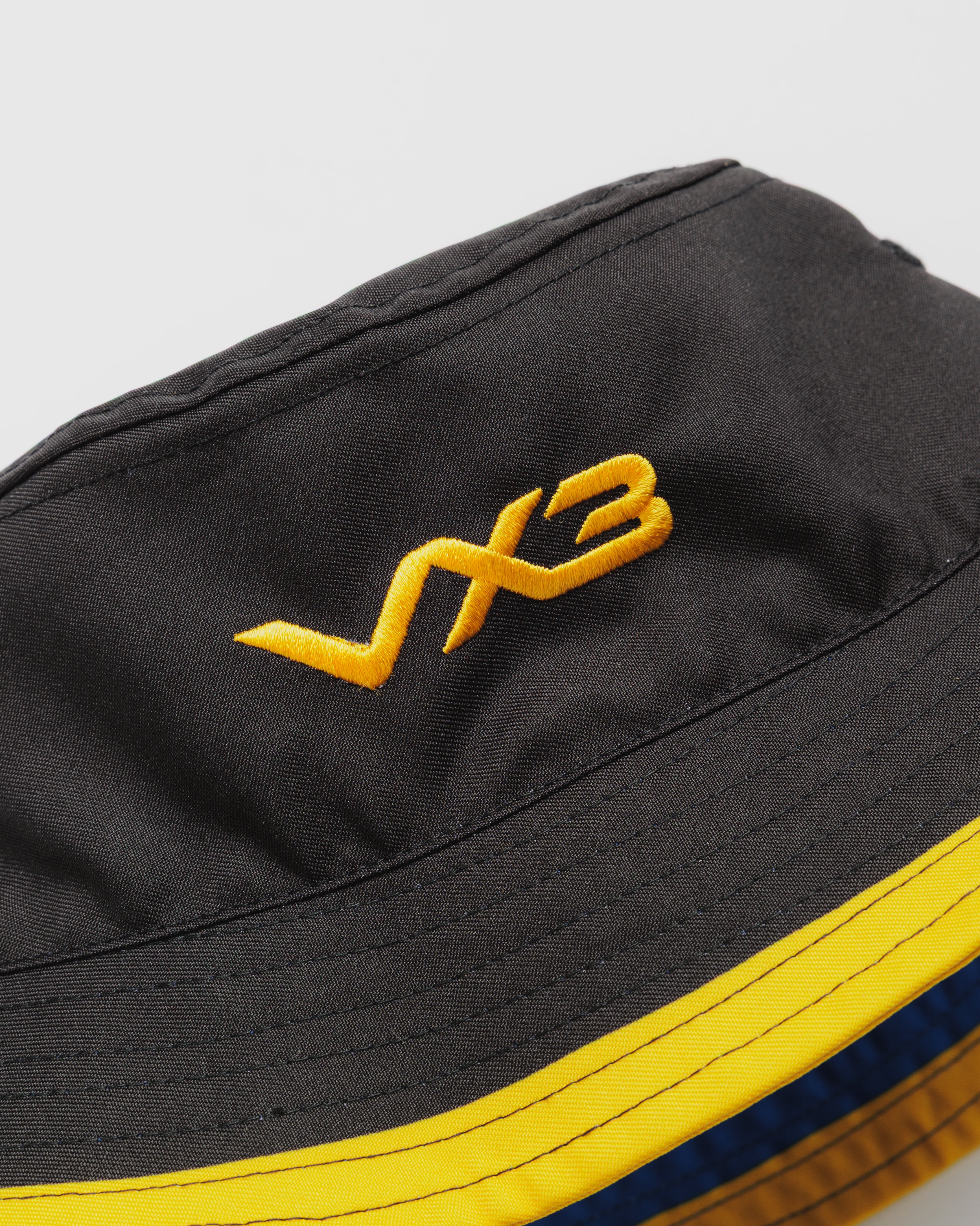 Dragons RFC 26/27 Reversible Bucket Hat