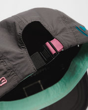 Linear 5 Panel Run Cap - Black