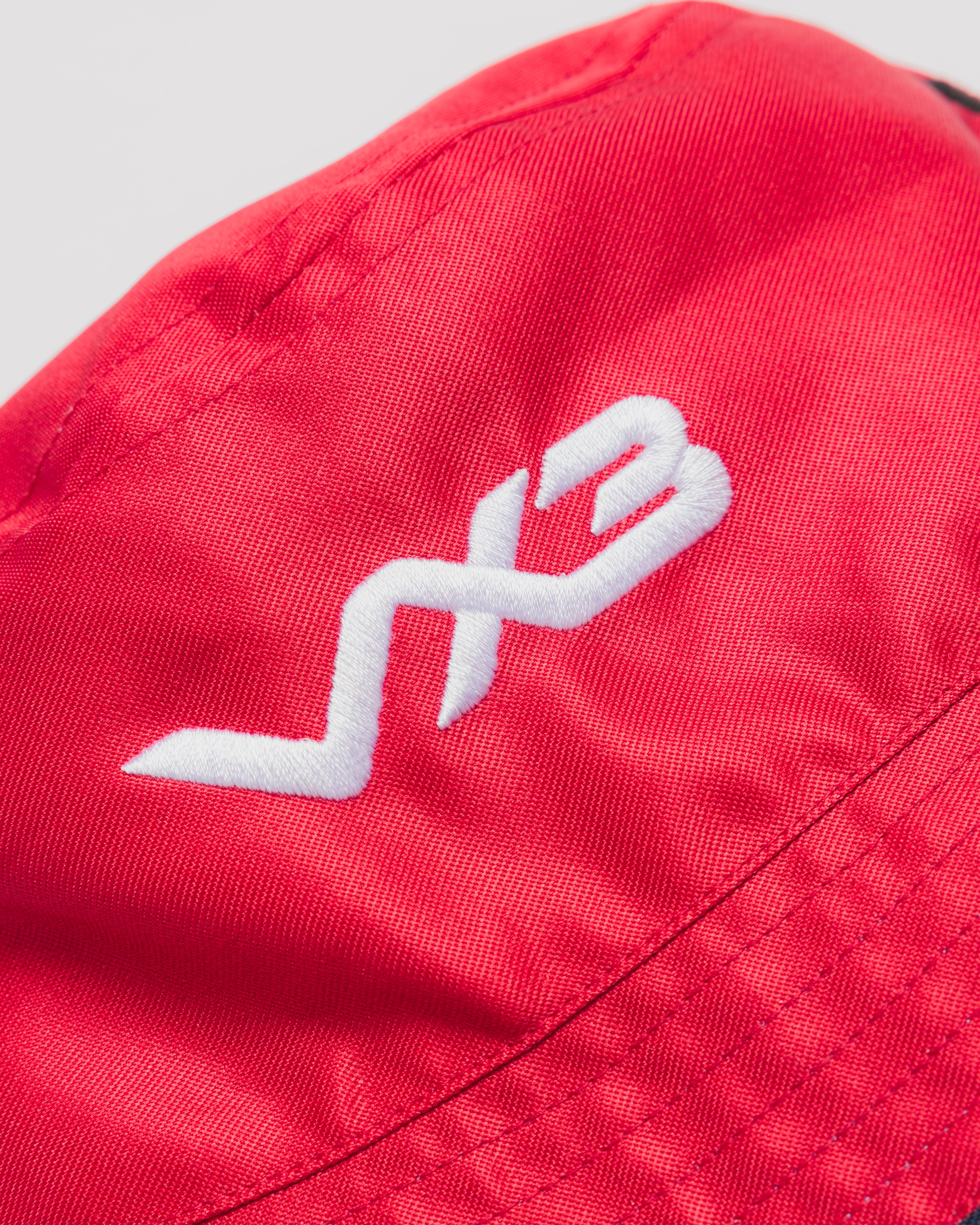 Scarlets 26/27 Reversible Bucket Hat