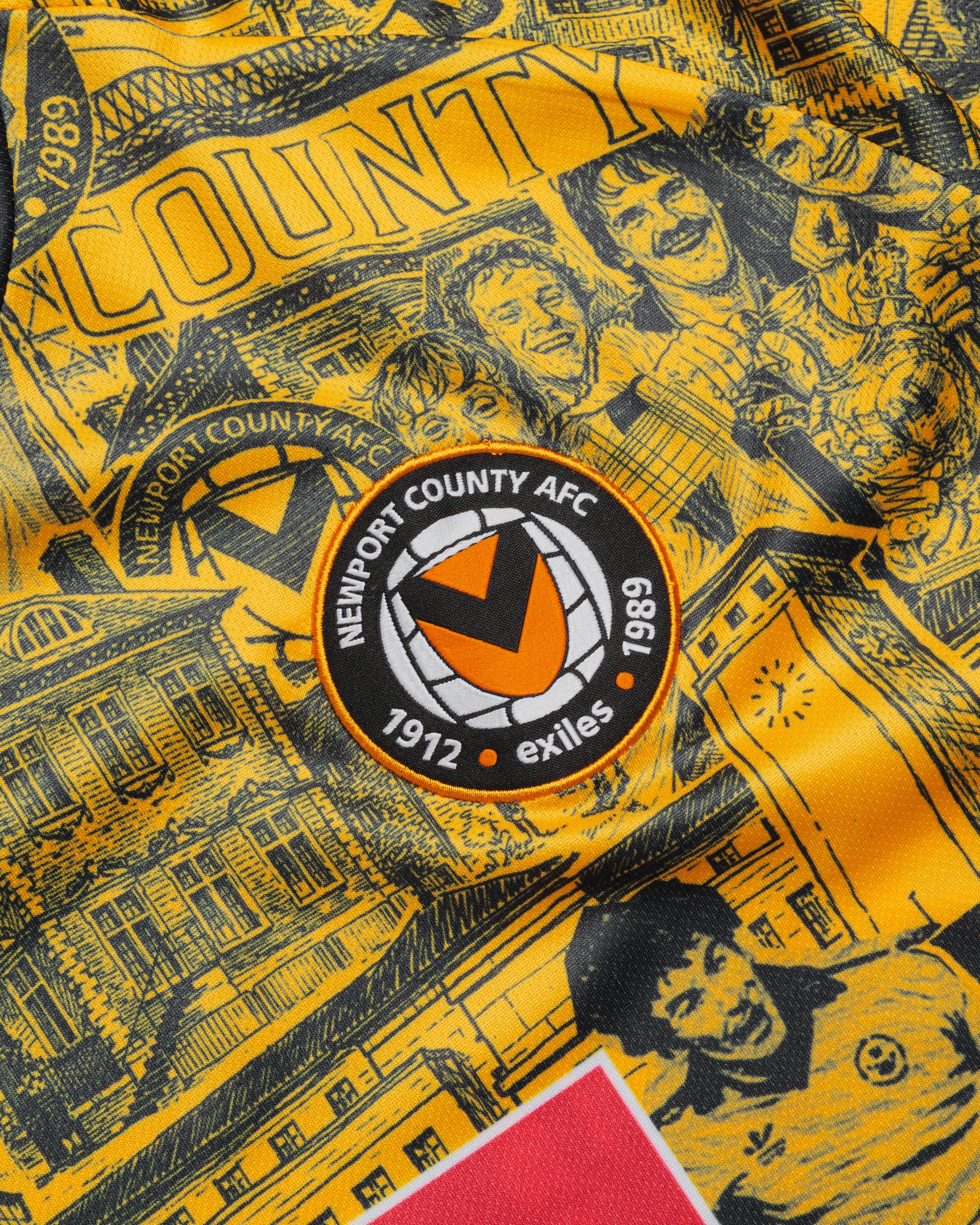Newport County AFC 26/27 Home Warm Up Tee Youth