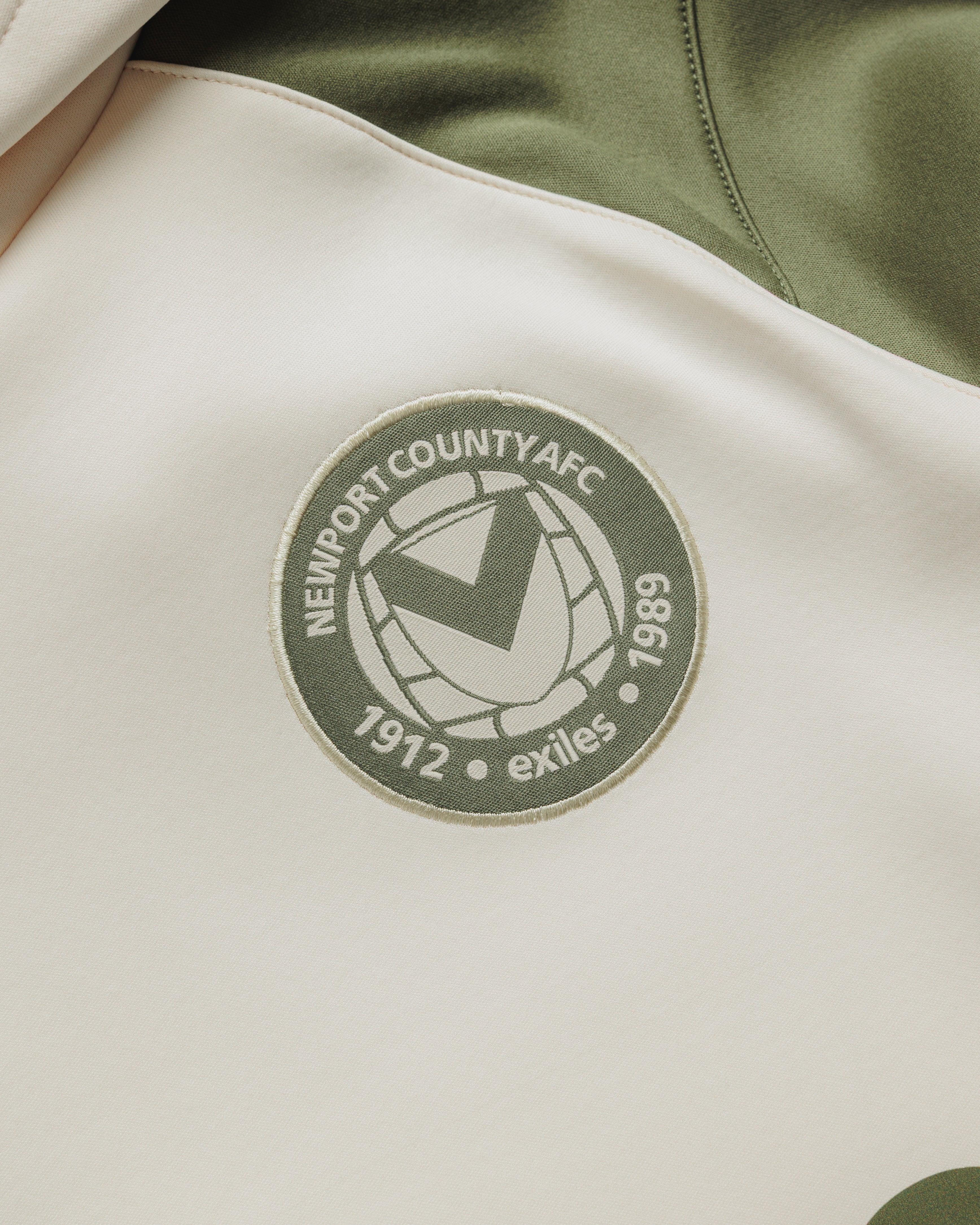 Newport County AFC 26/27 Vertex Training Hoodie Womens Ecru/Dark Olive