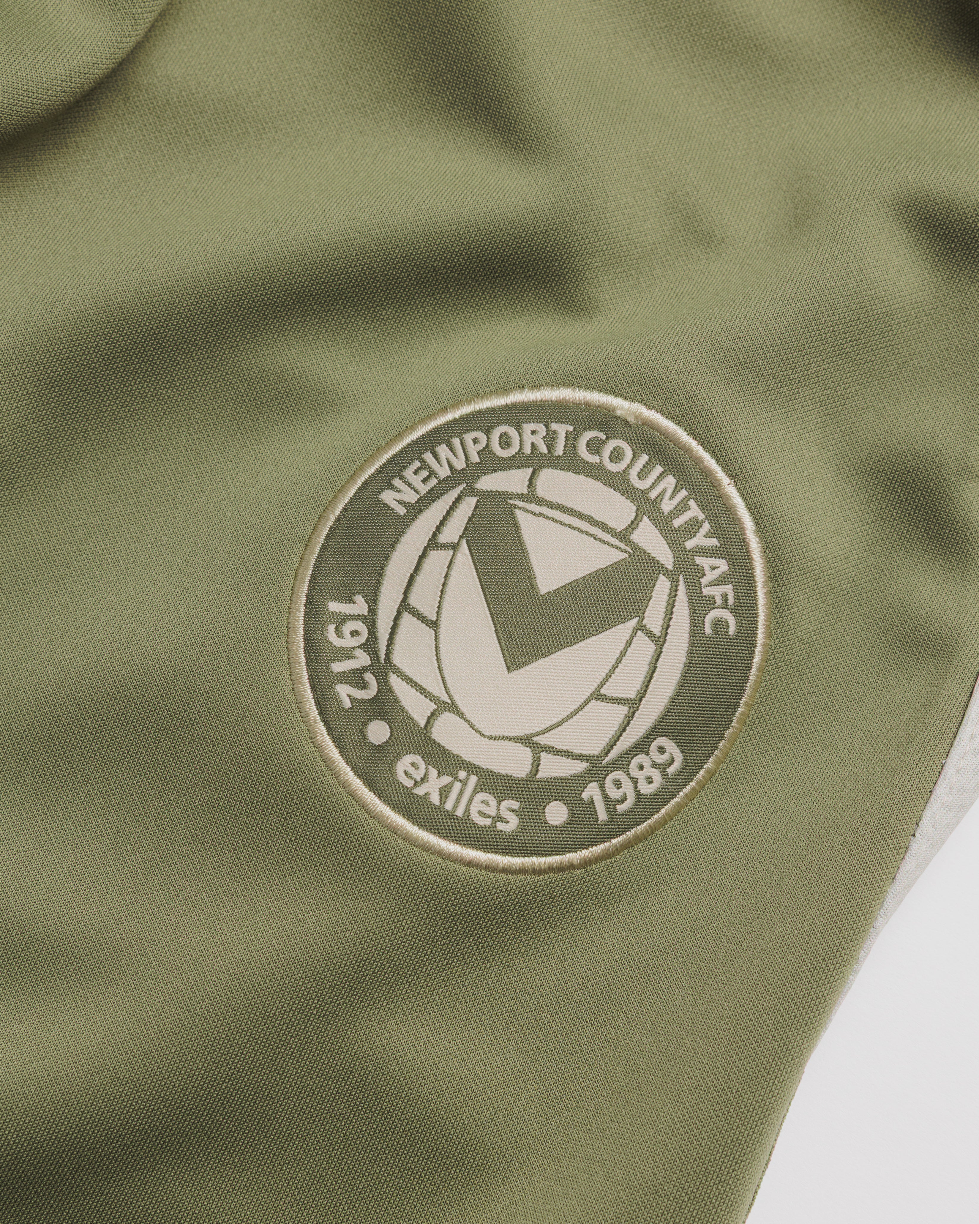 Newport County AFC 26/27 Vertex Skinny Pants Dark Olive/Ecru