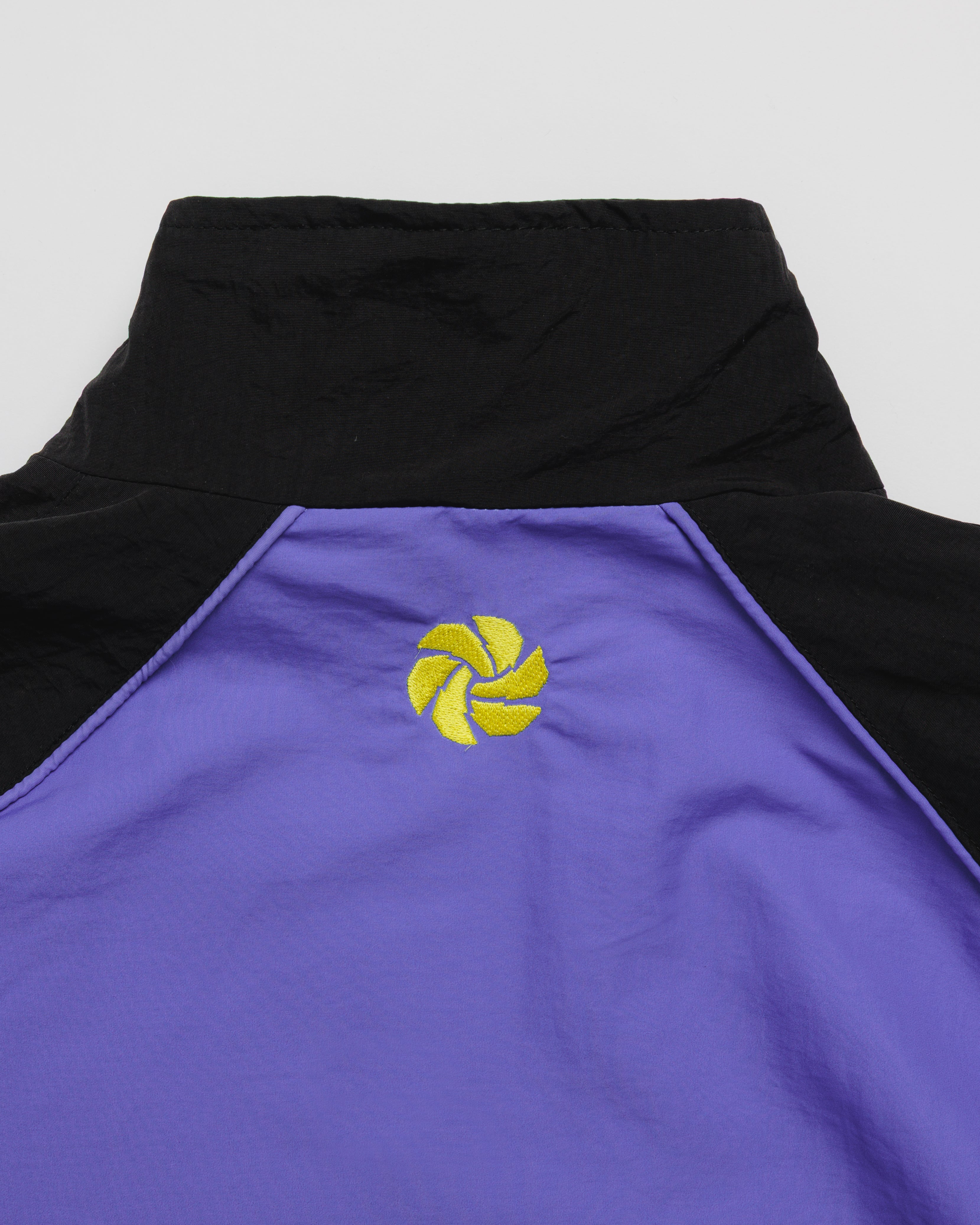 AO Thunder 2027 Lifestyle Tracksuit Jacket