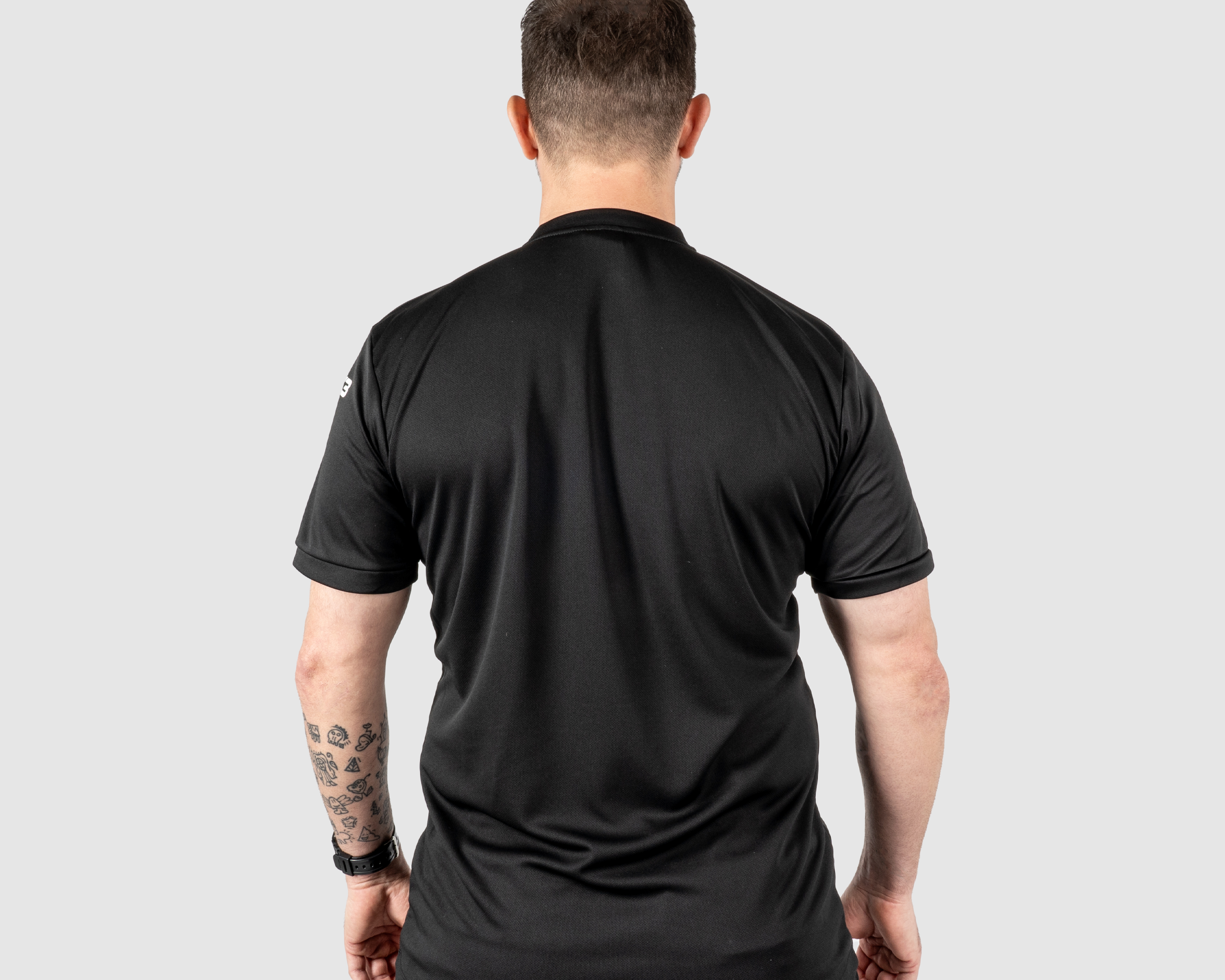 P31192-Percepta-Referee-Shirt-Black-alt1_cdc84f1a-3152-4573-840f-13c8f25f9f39.png